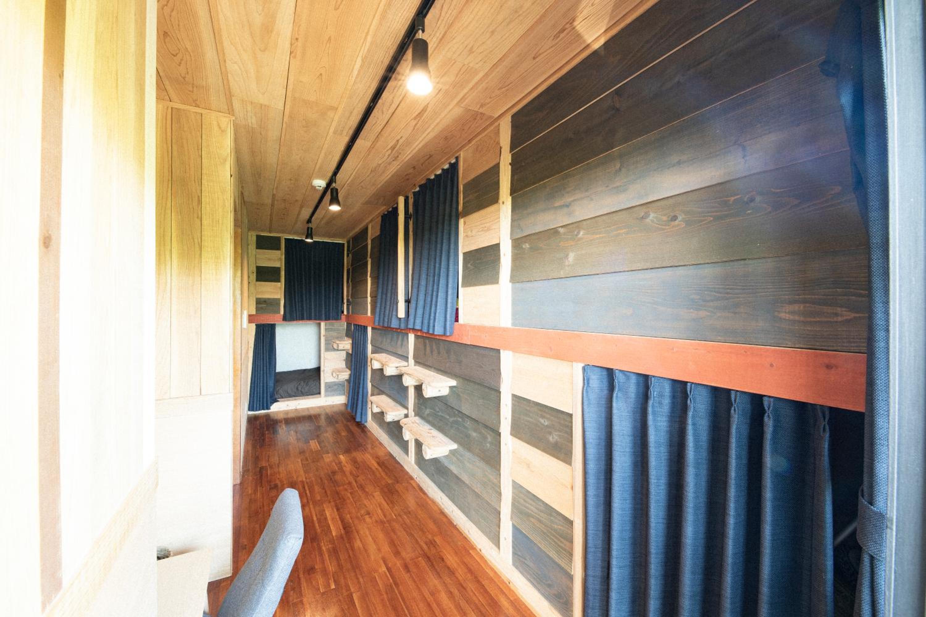 Mixed Dormitory Room