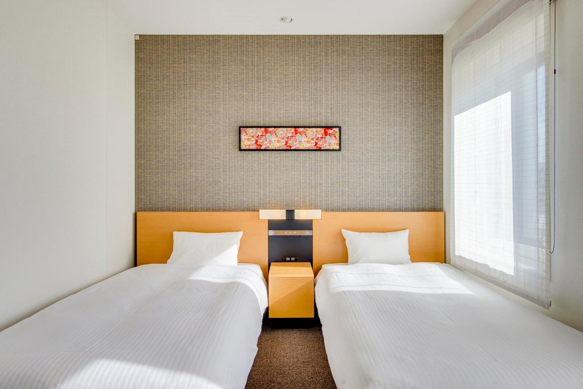 Superior Twin Room - Non-Smoking photo 3