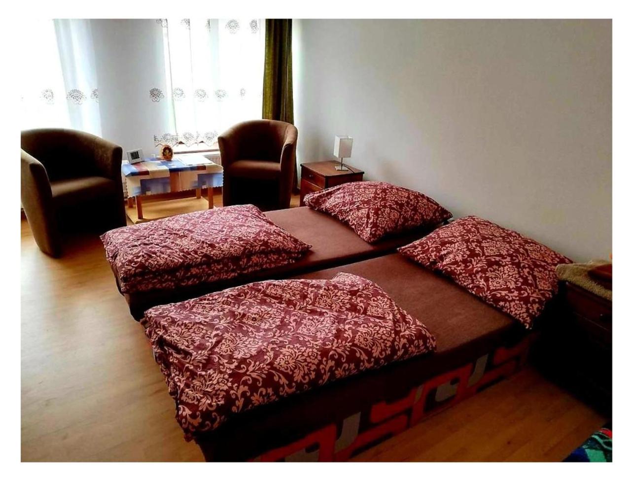 Triple Room with Private Bathroom photo 1