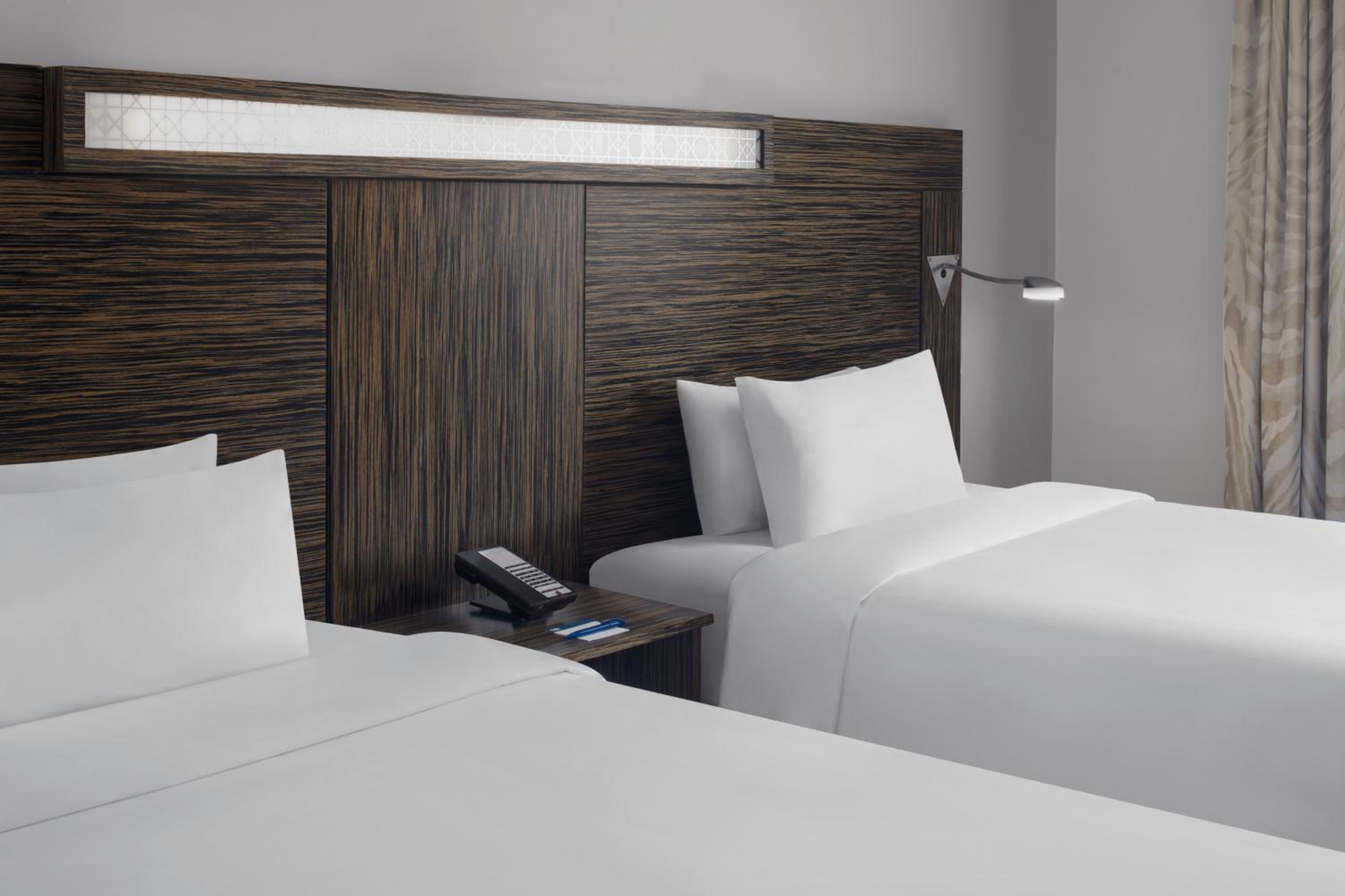 Twin Room - Non-Smoking photo 1