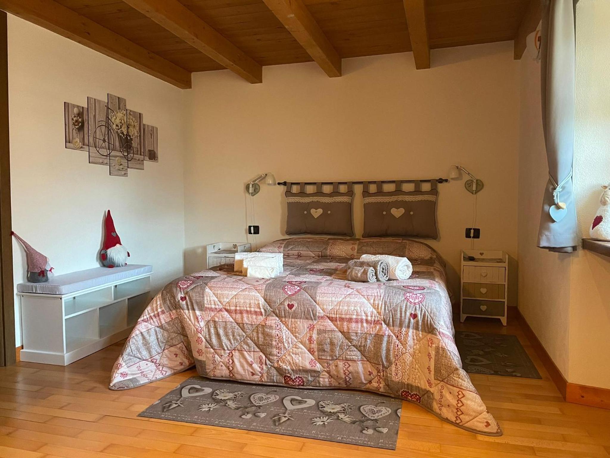 Double Room with Private Bathroom - Photo 1