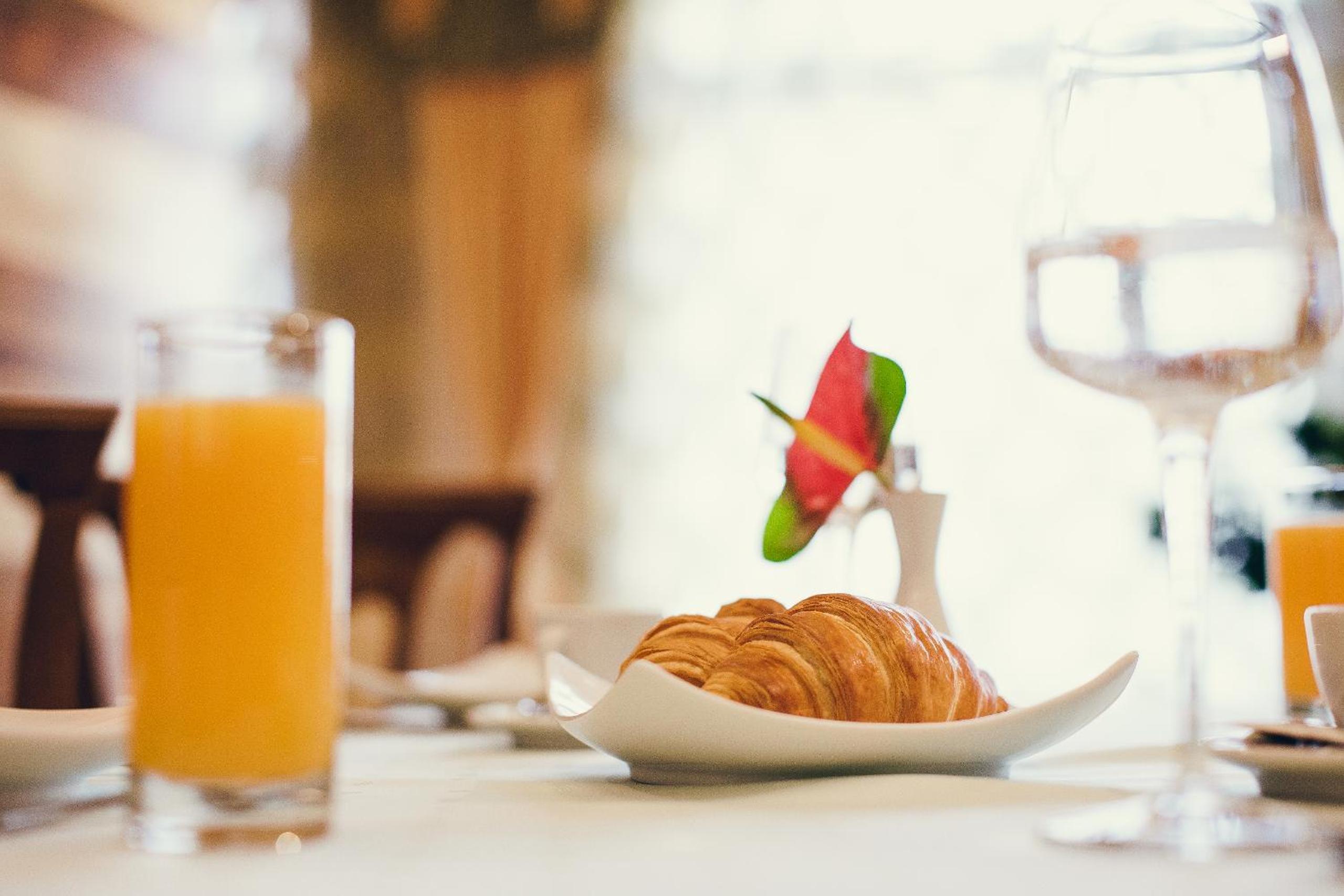 Double or Twin Room - Photo 19