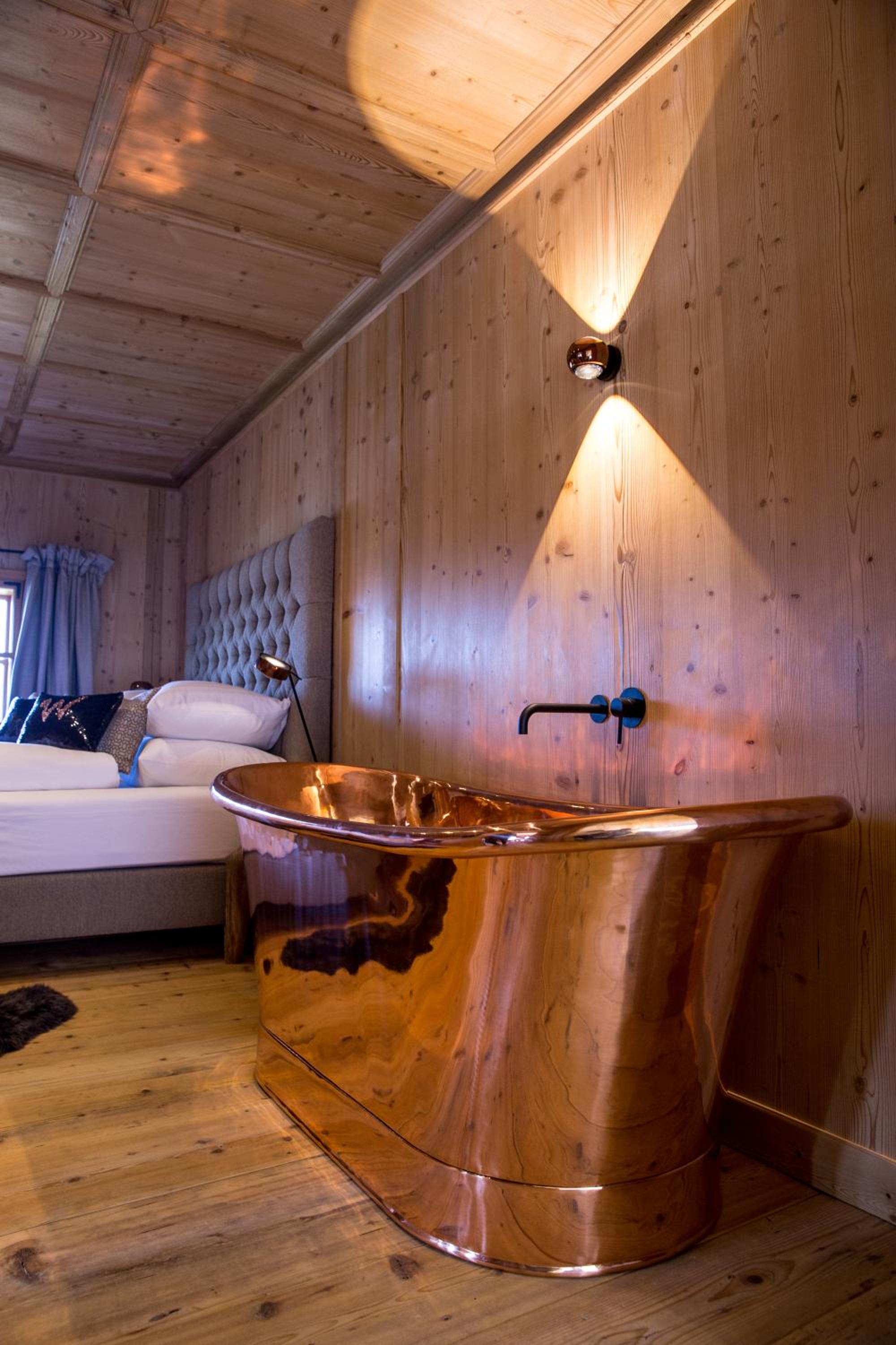Two-Bedroom Chalet - Photo 4