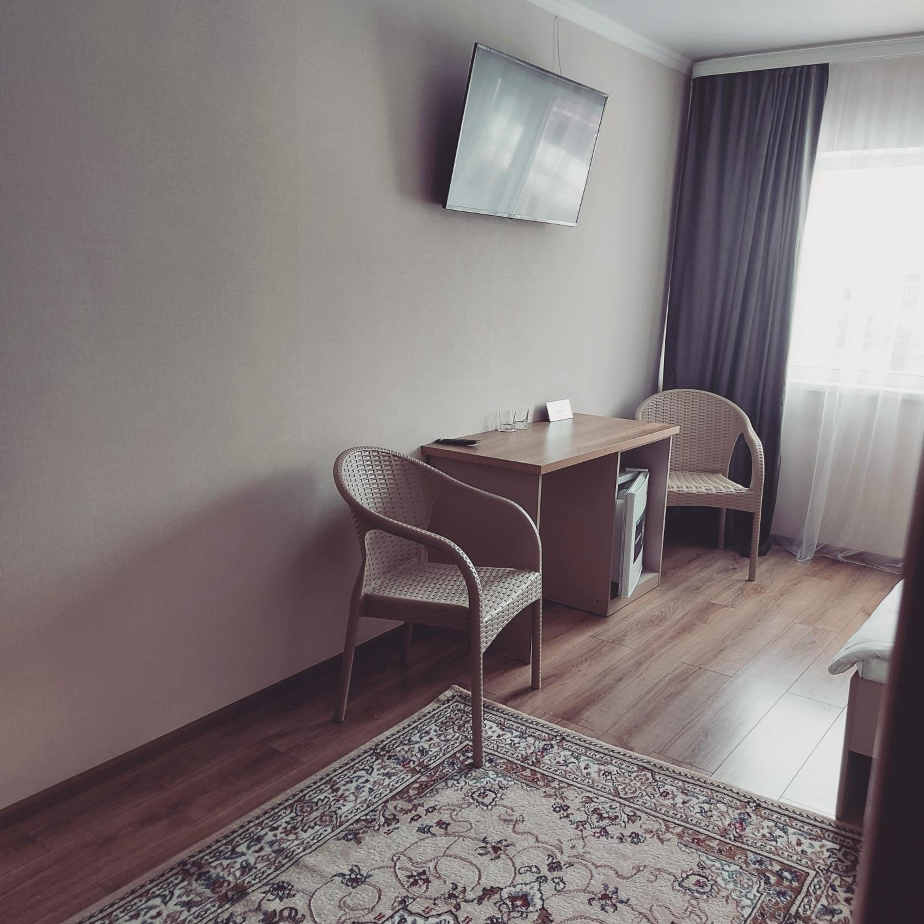 Deluxe Double Room with Shower photo 1