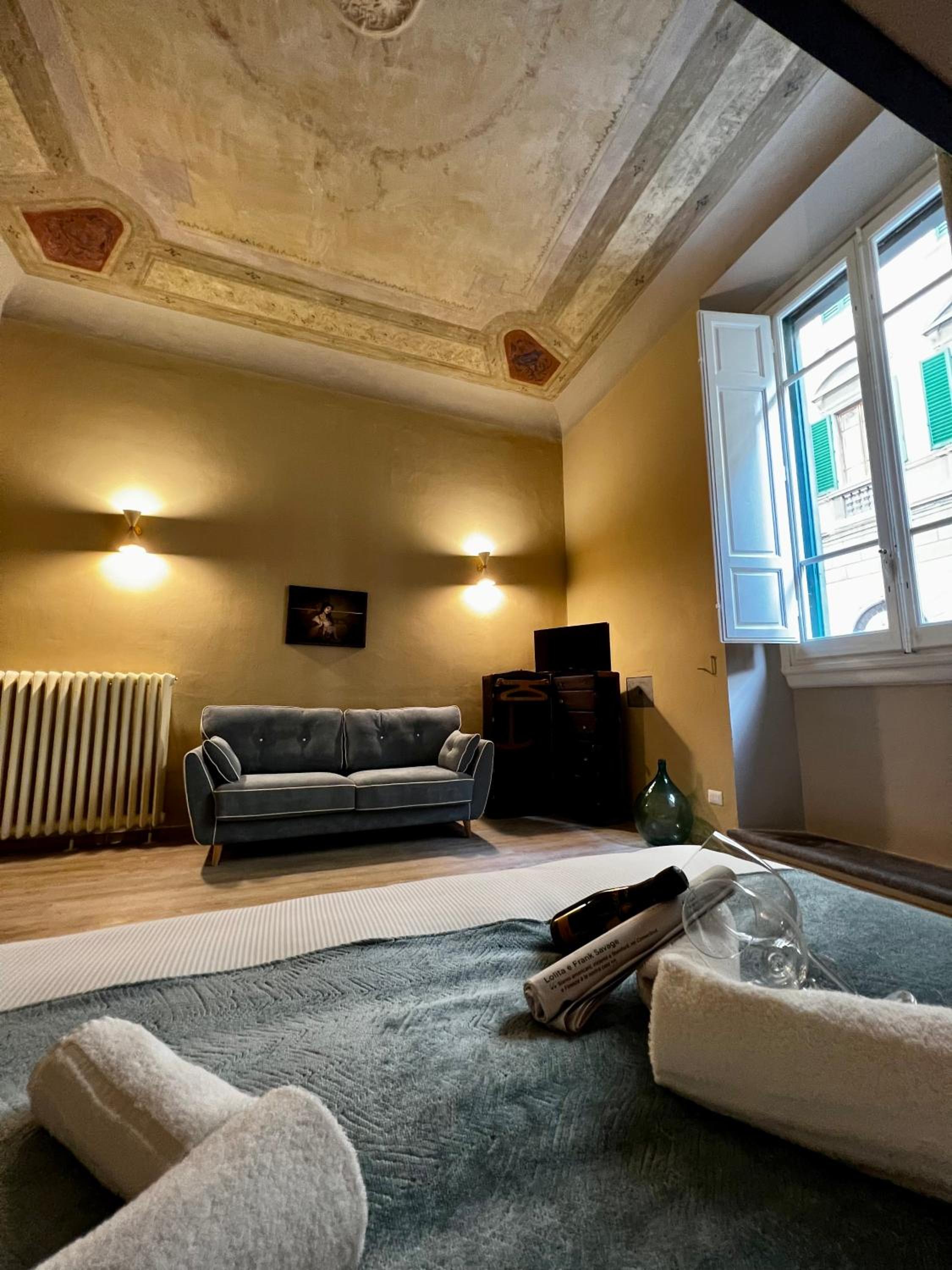 Deluxe King Room photo 3