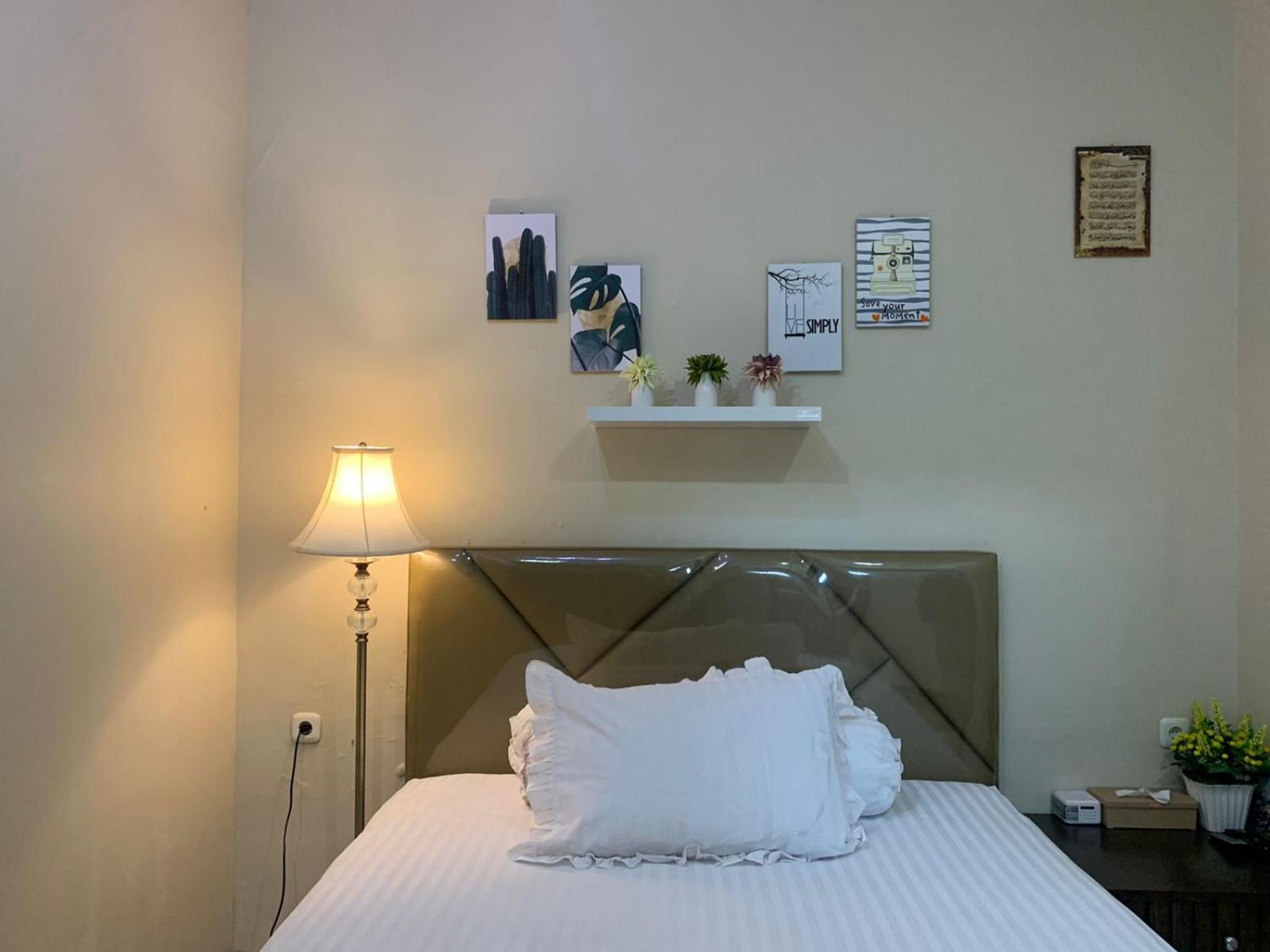 Double Room - Photo 2