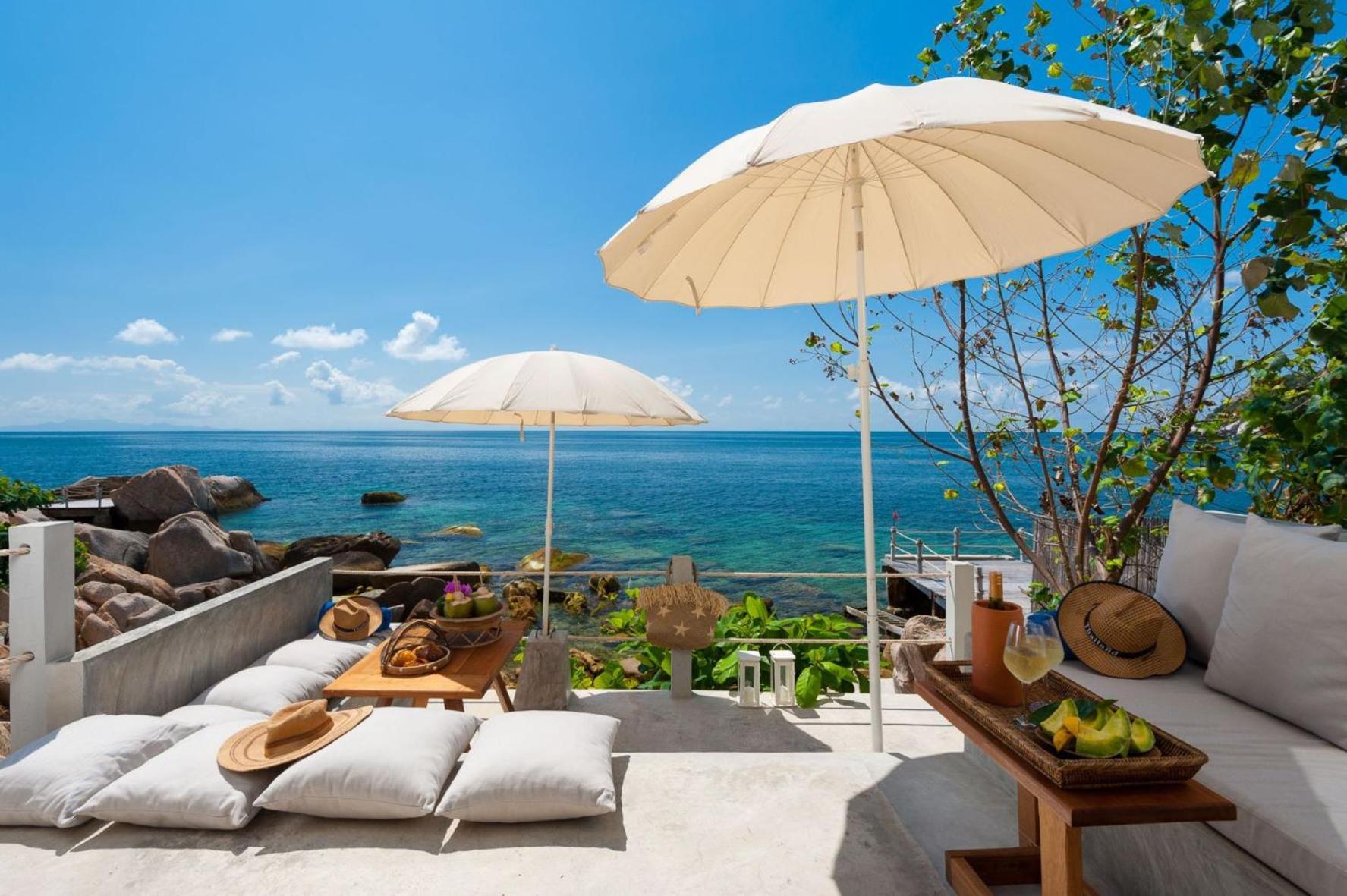 Villa - Beach Front - Photo 3