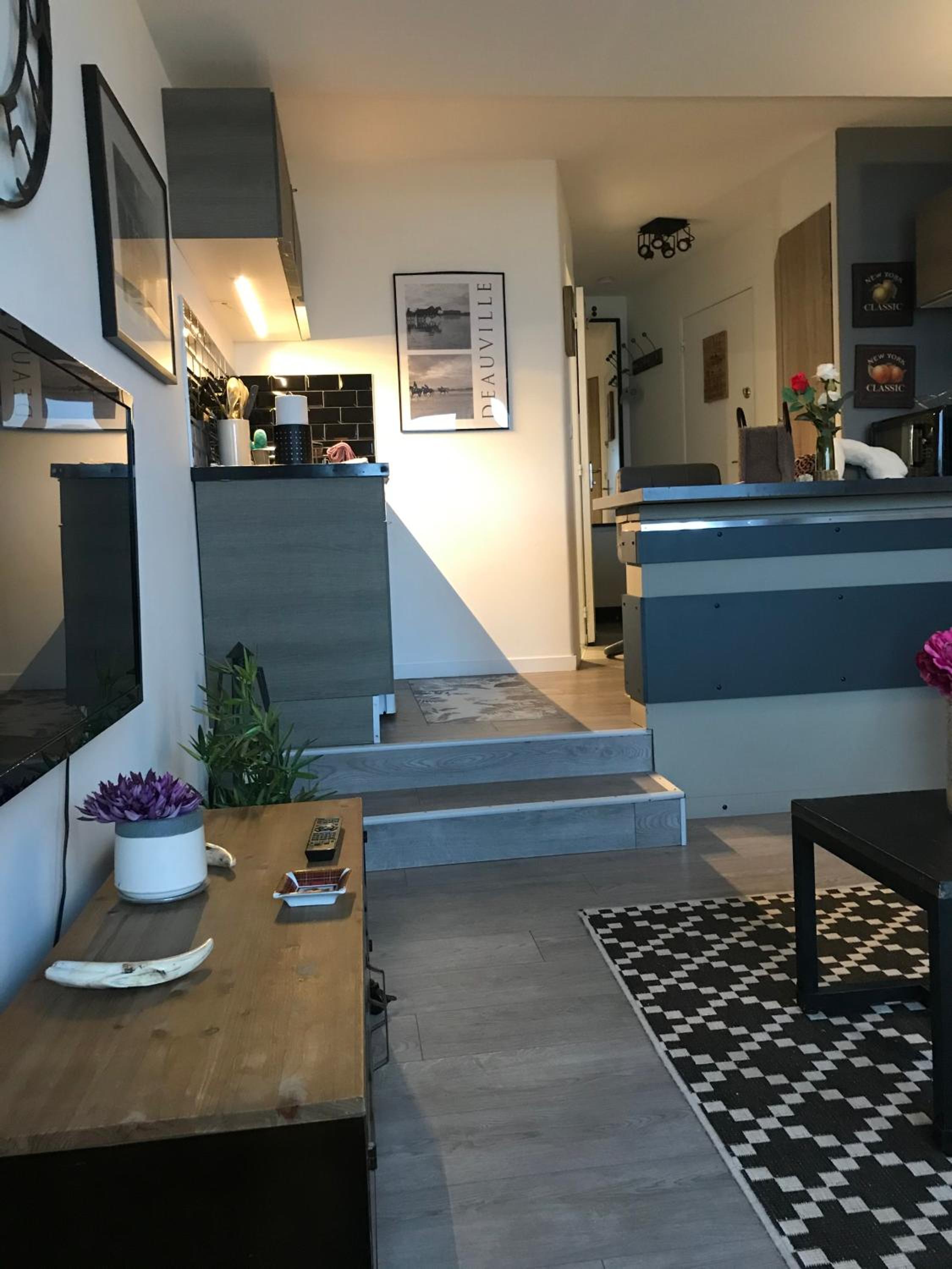 Studio Apartment with Sea View photo 3