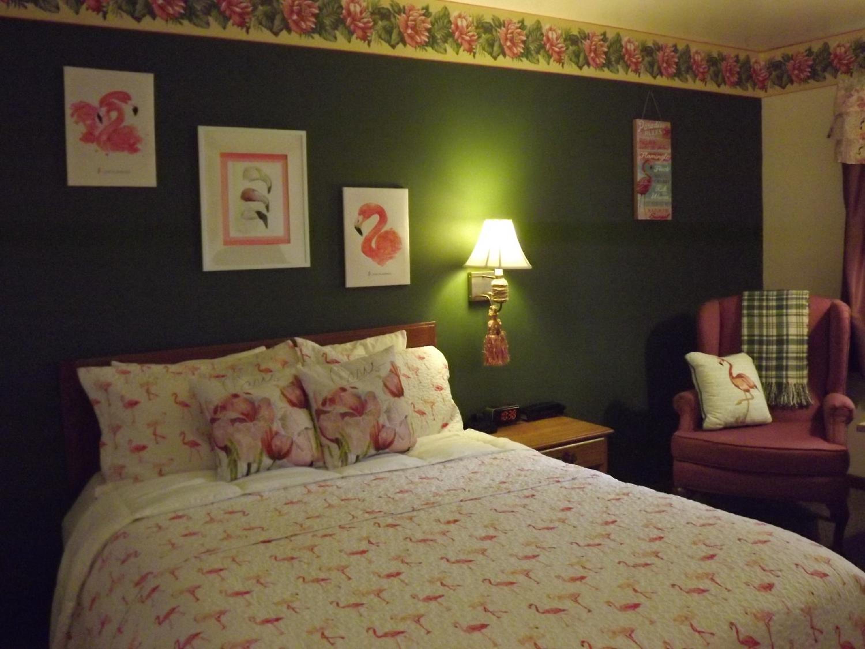 Queen Room photo 3