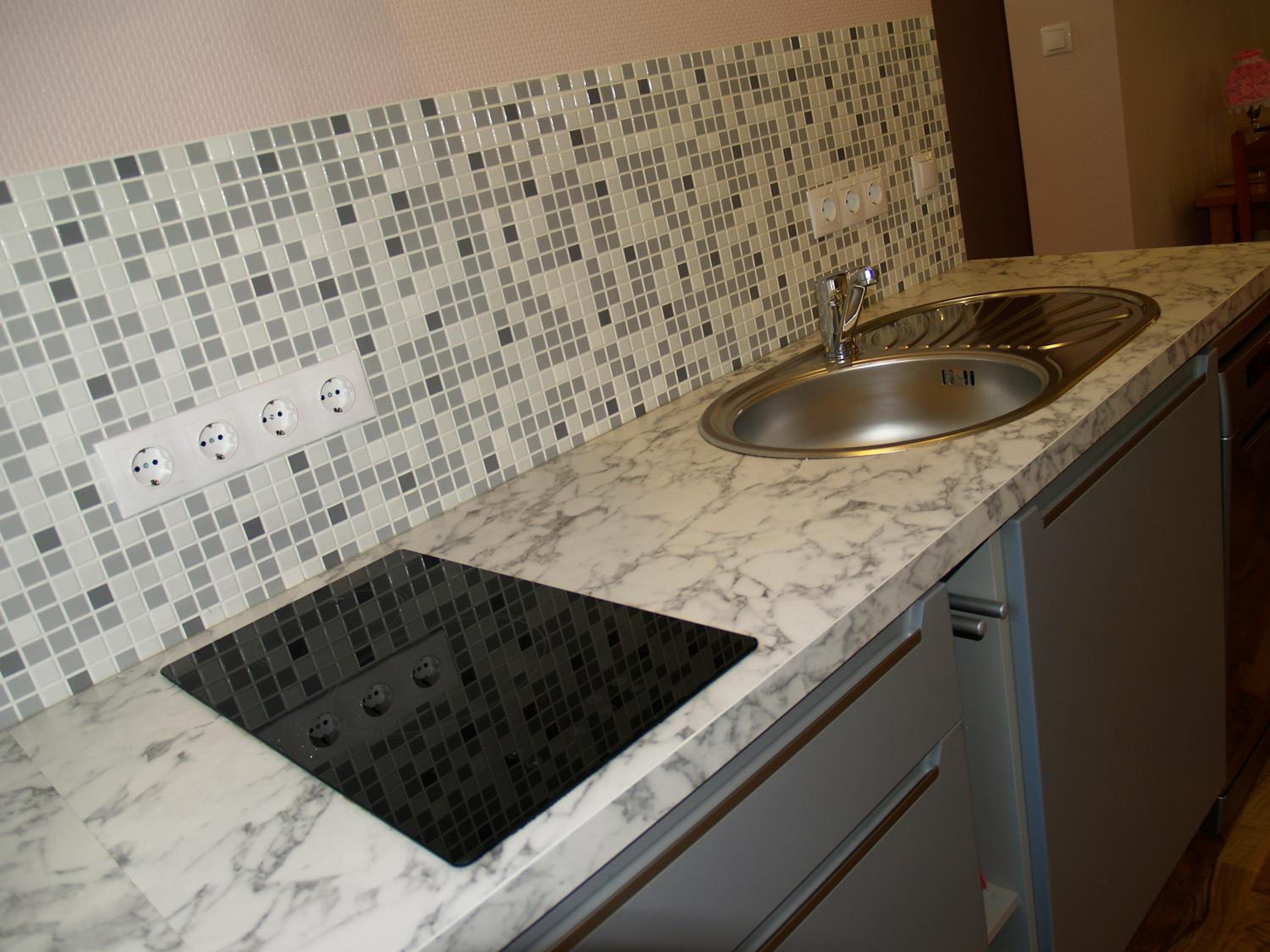 Three-Bedroom House - Photo 11