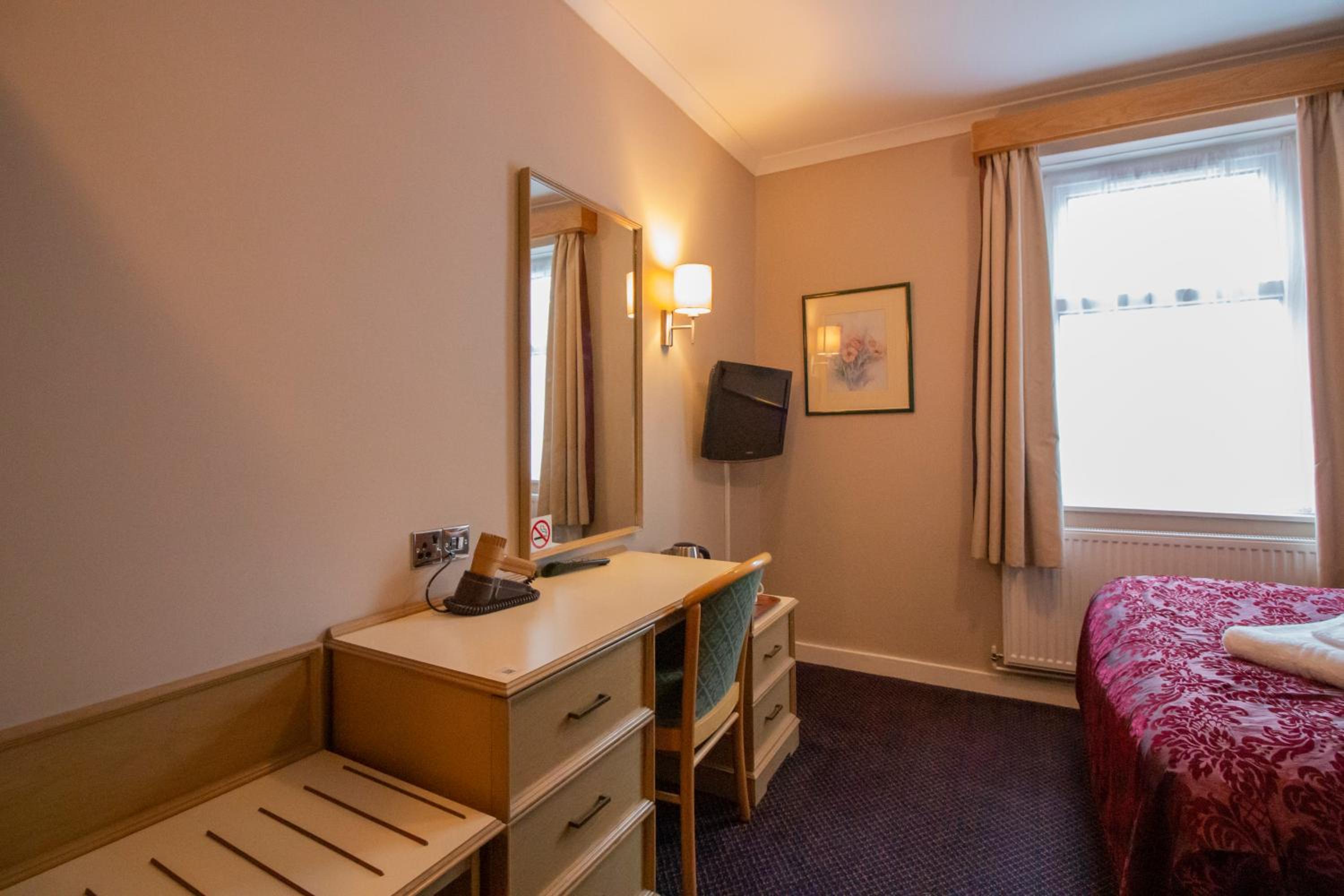 Double Room - Photo 1