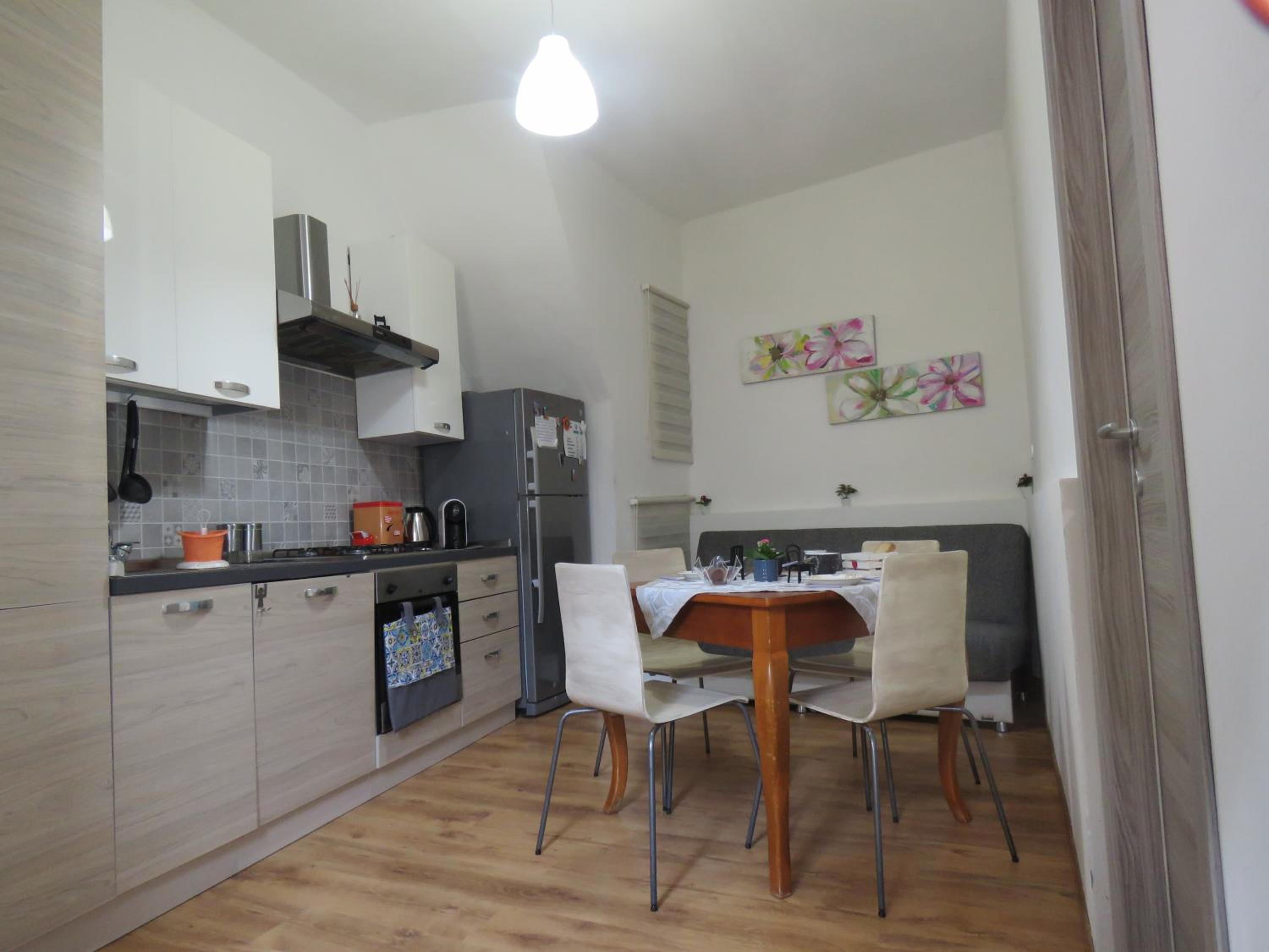 One-Bedroom House - Photo 21