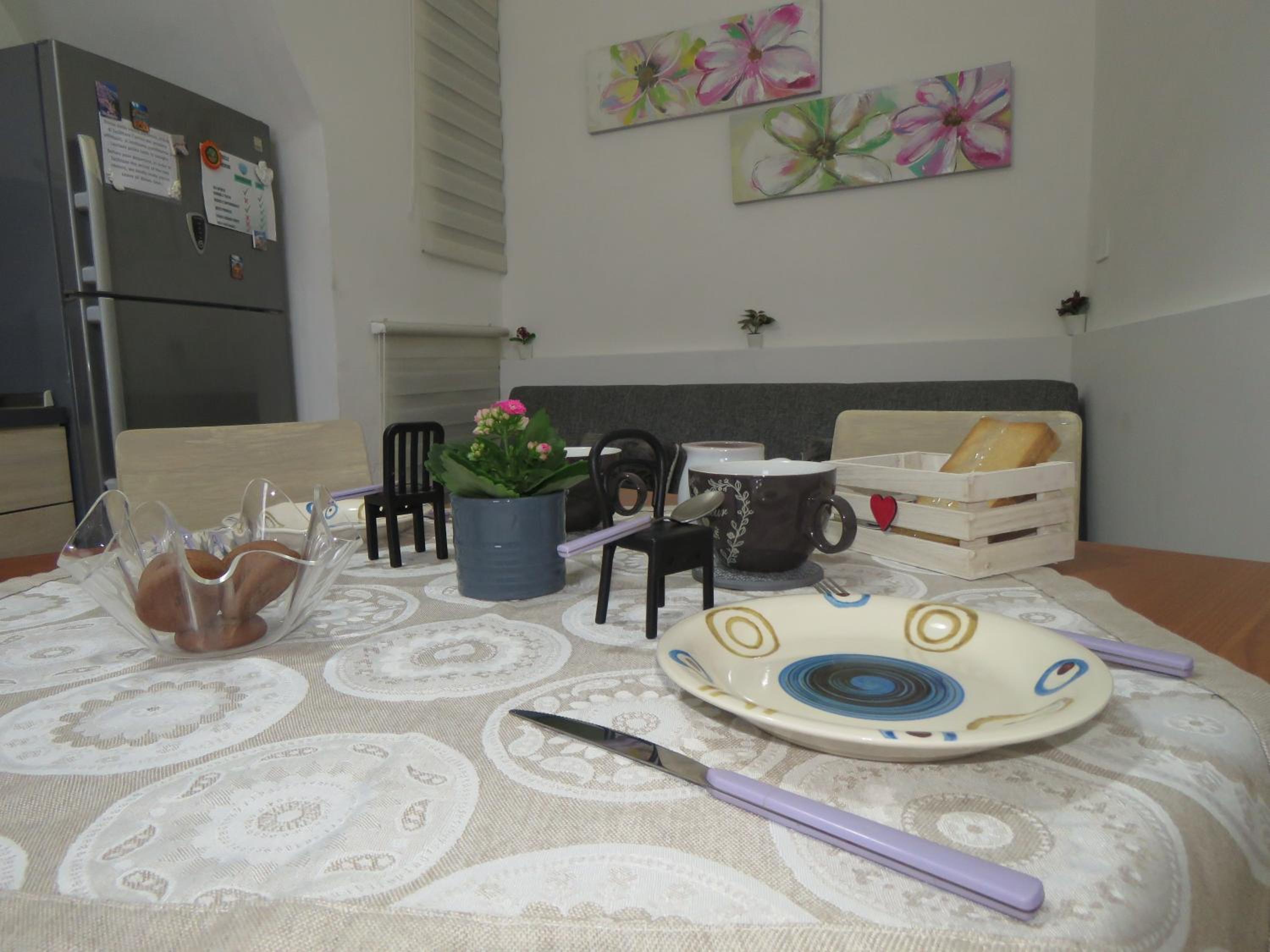 One-Bedroom House - Photo 11