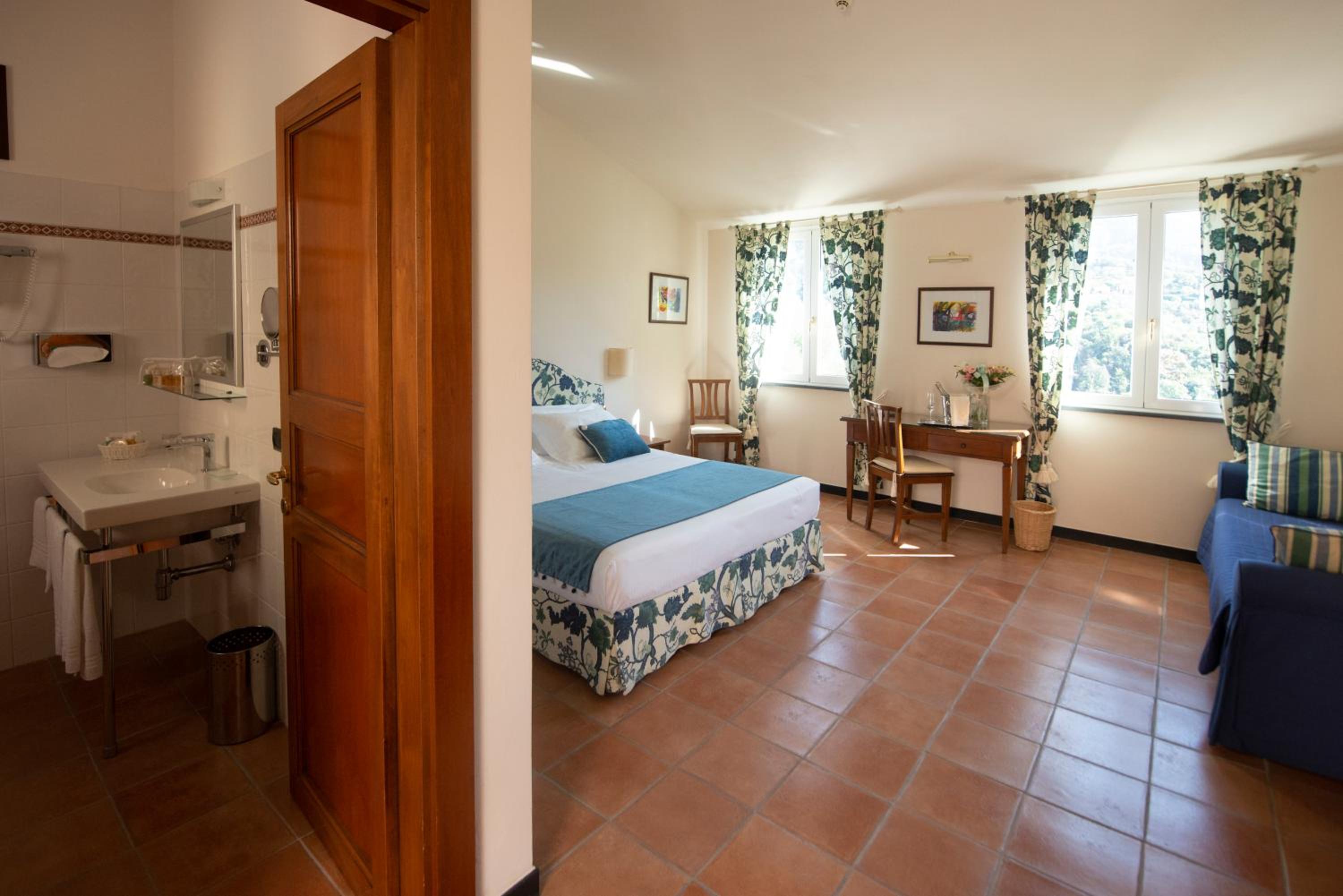 Superior Double Room - Photo 15