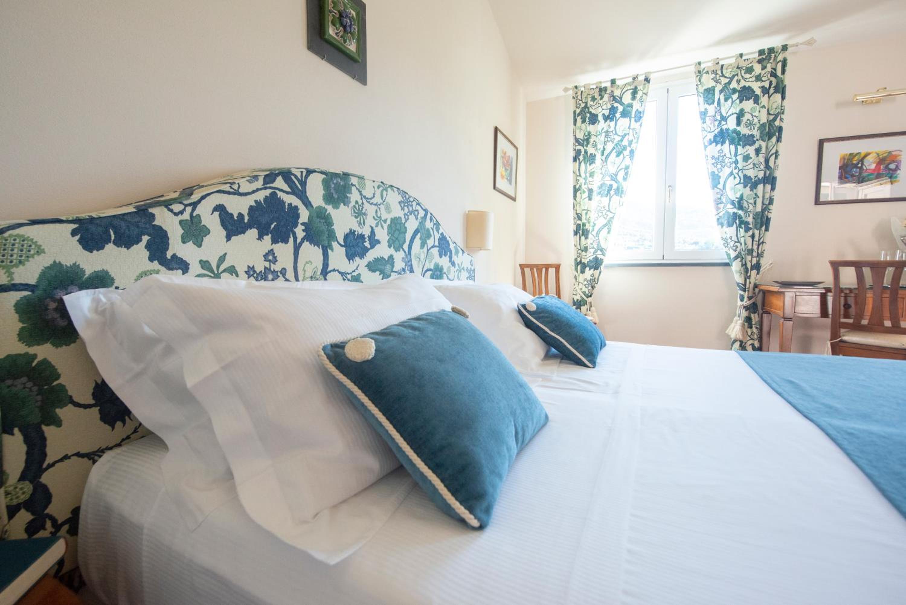 Superior Double Room - Photo 9
