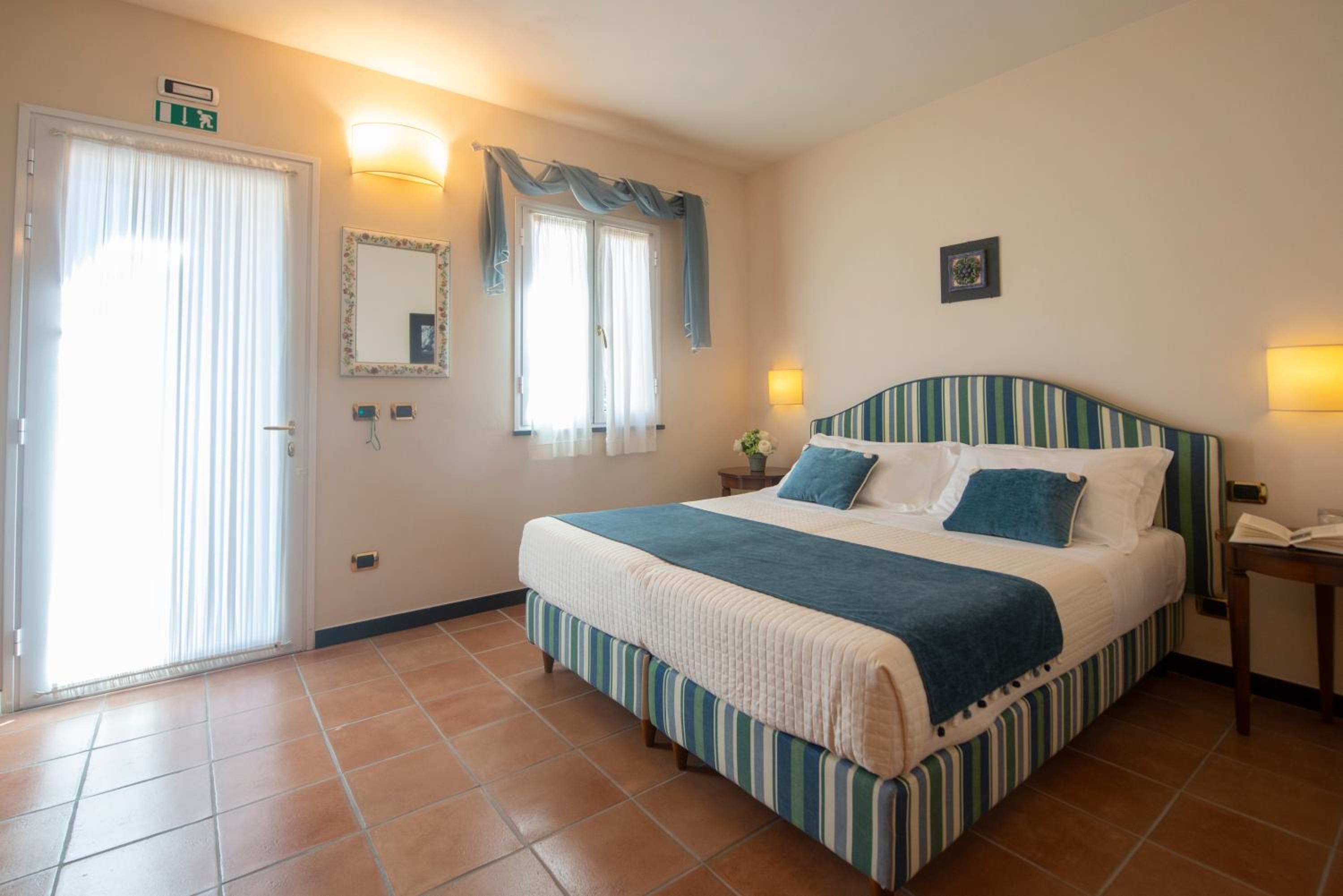  Standard Double Room - Photo 1