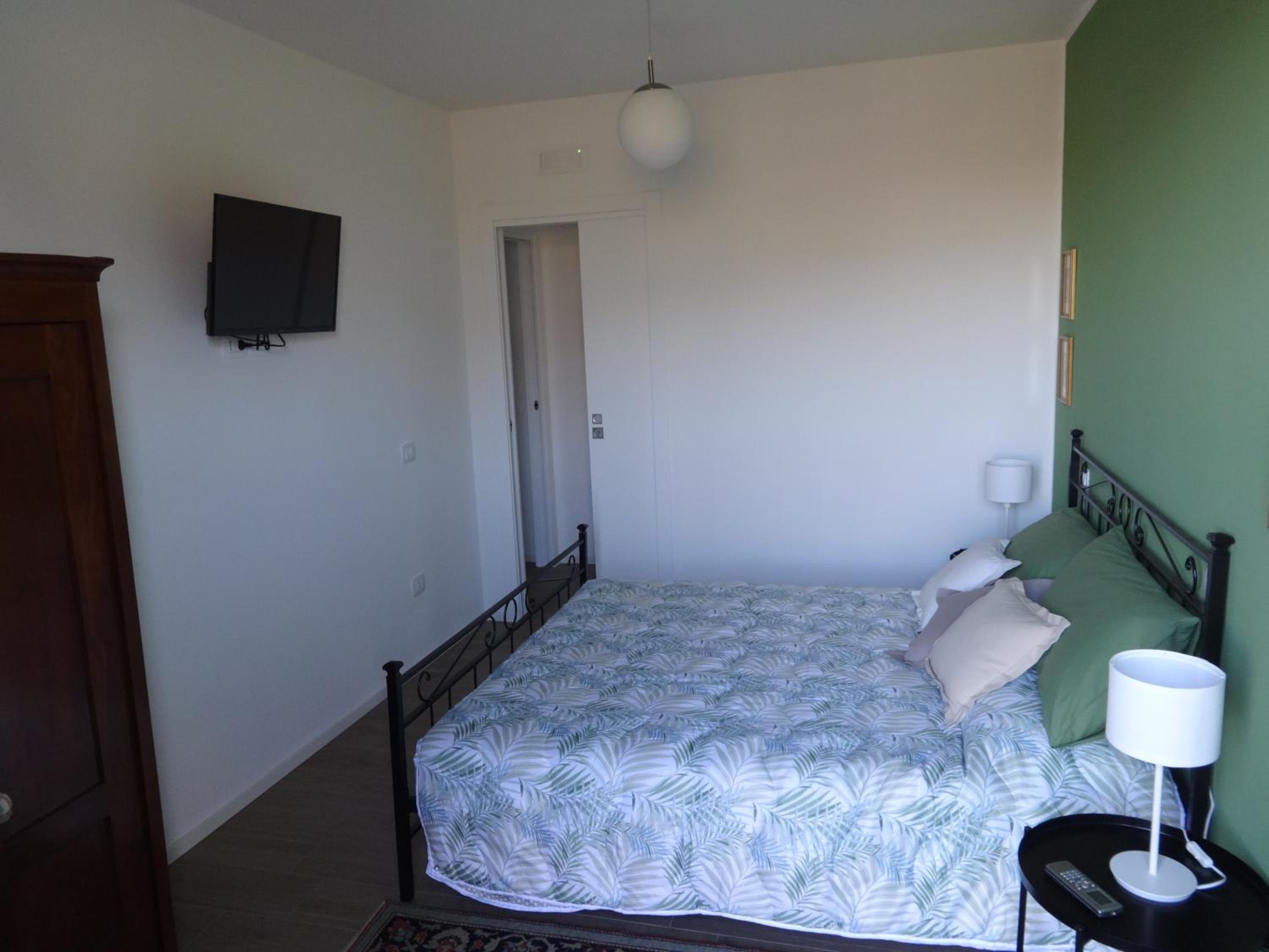 Standard Double Room photo 3