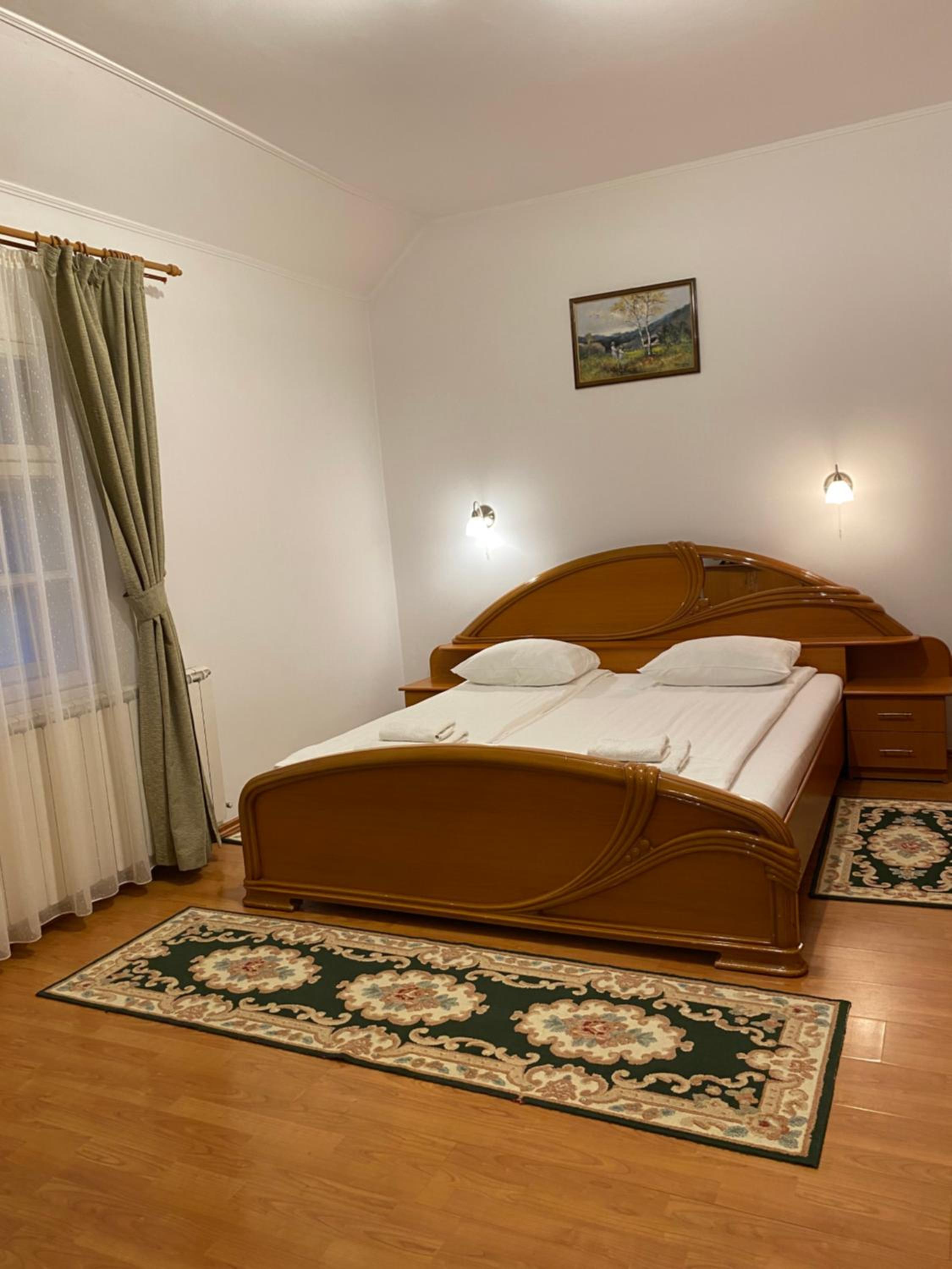 King Room with Balcony - Photo 1