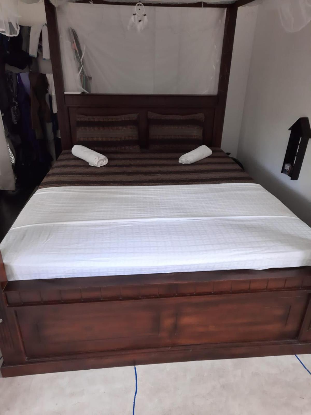 Deluxe King Room photo 1