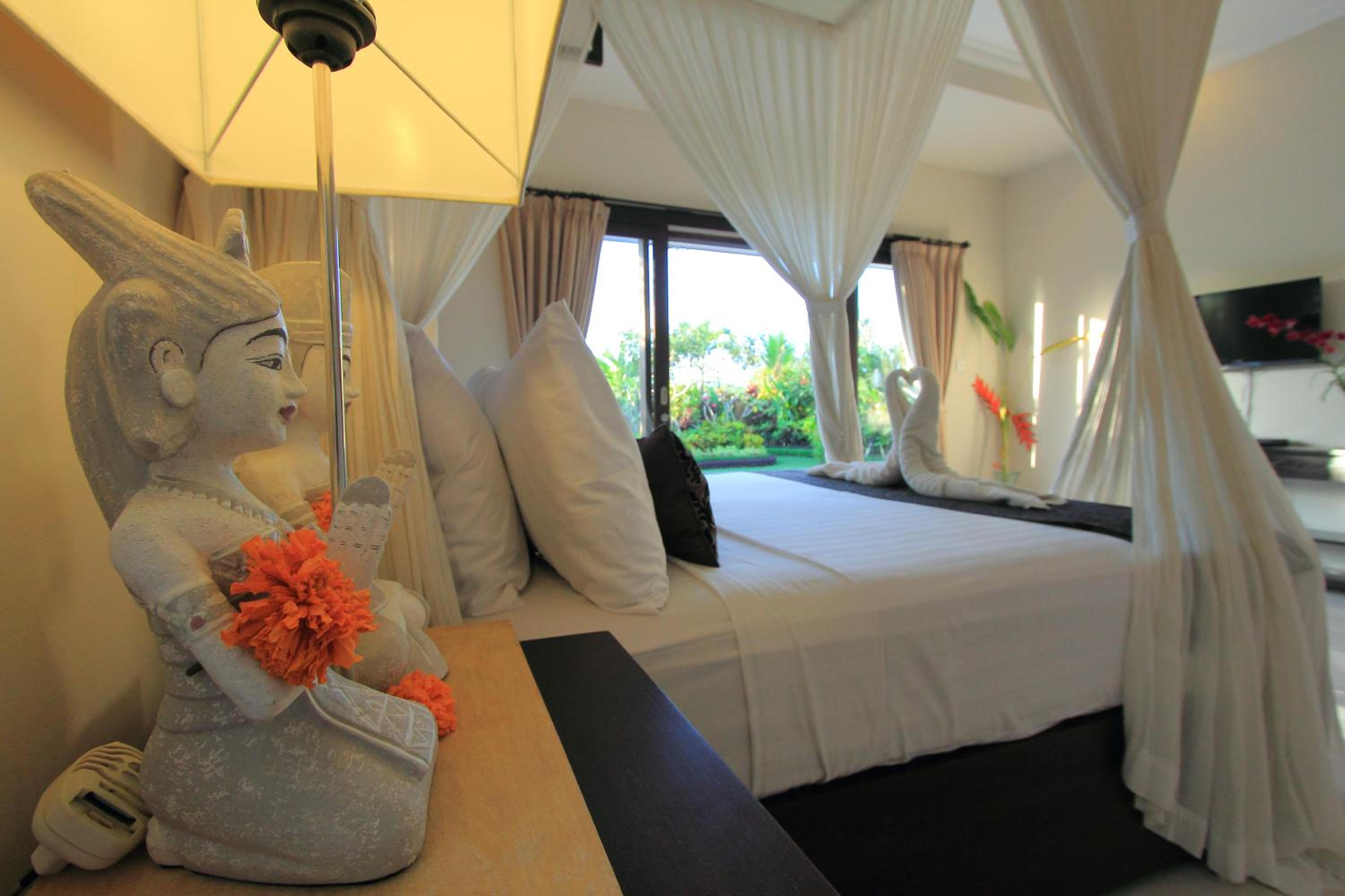 Two-Bedroom Villa with Private Pool photo 3