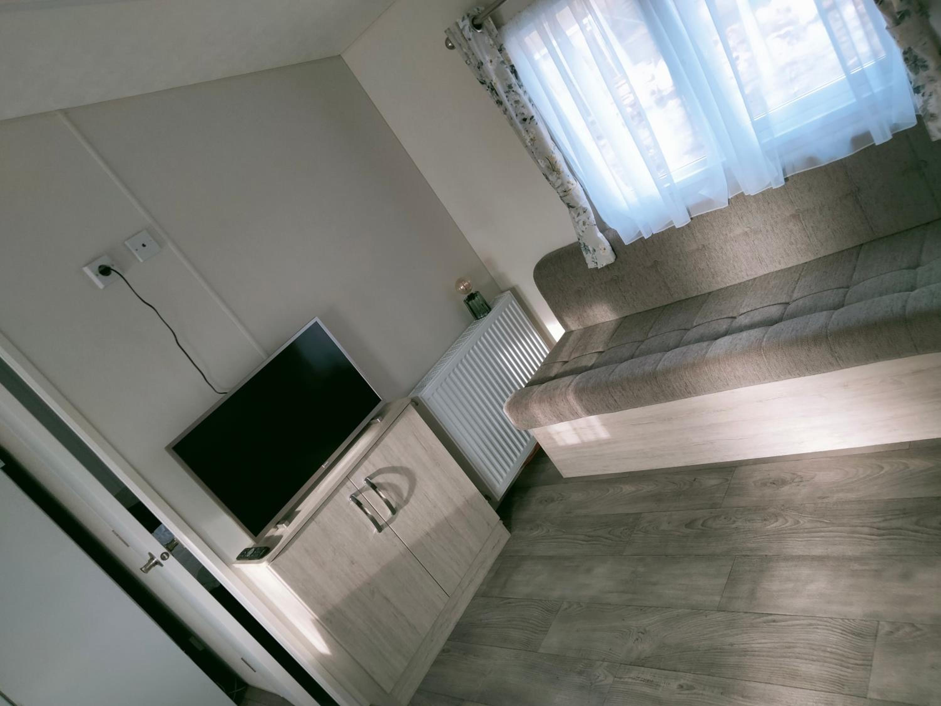Three-Bedroom Chalet - Photo 27