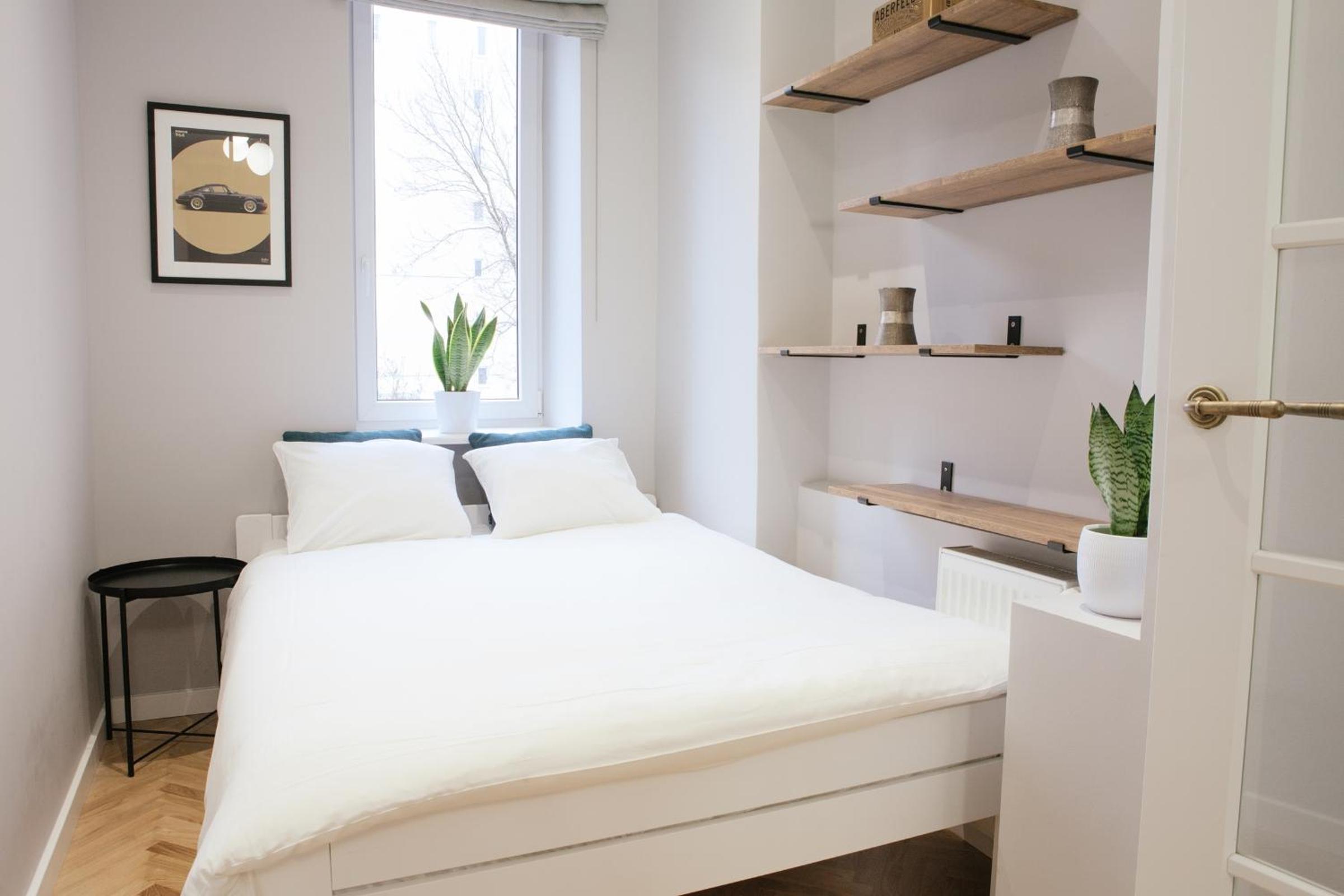 One-Bedroom Apartment - Photo 7