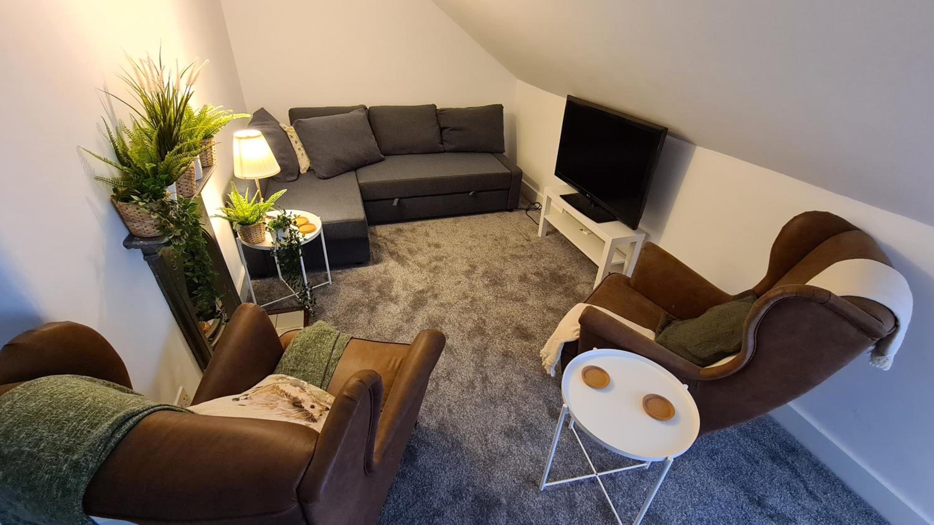 Two-Bedroom Apartment photo 2
