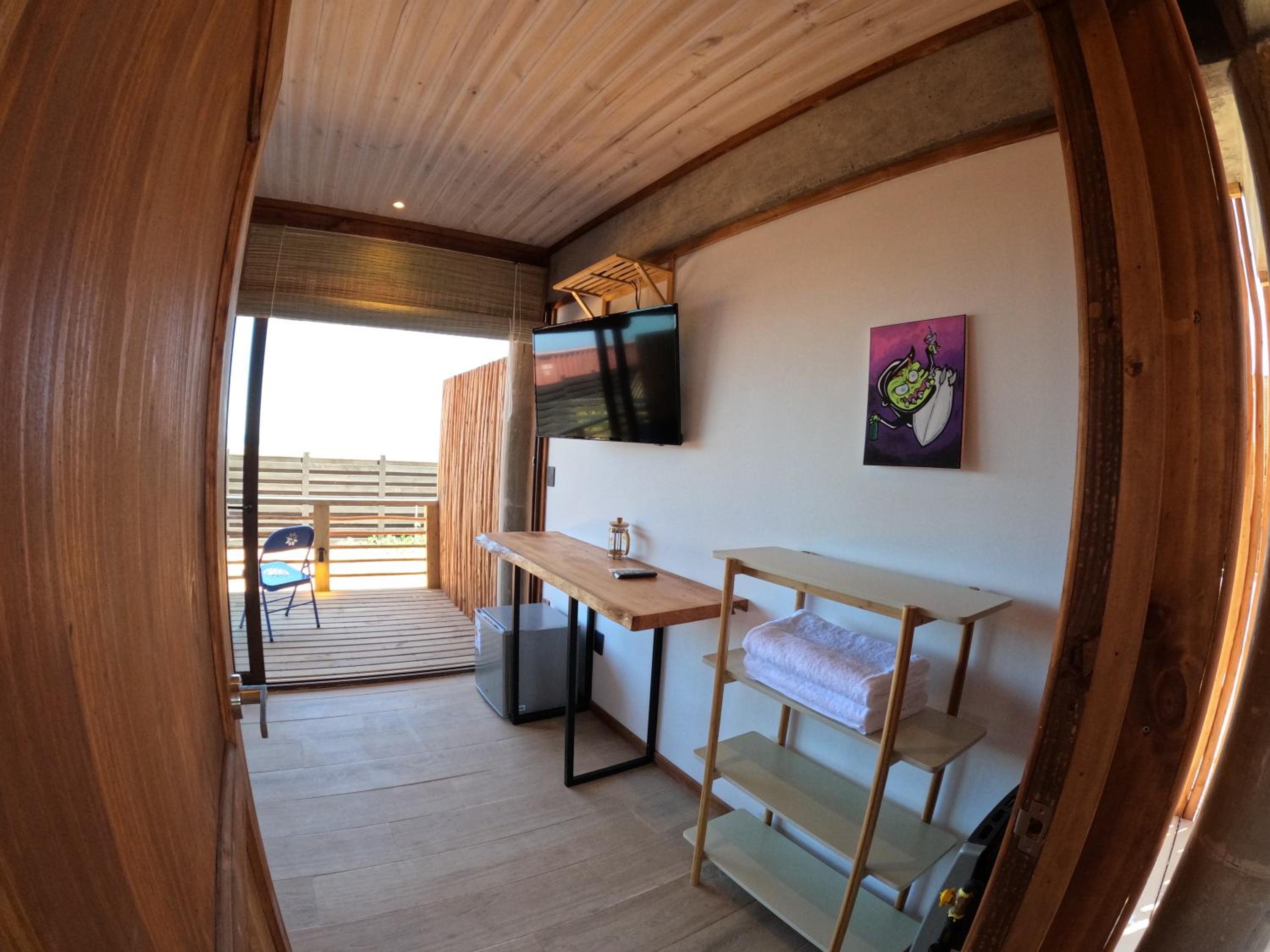 Double Room with Sea View and Hot Tub photo 2