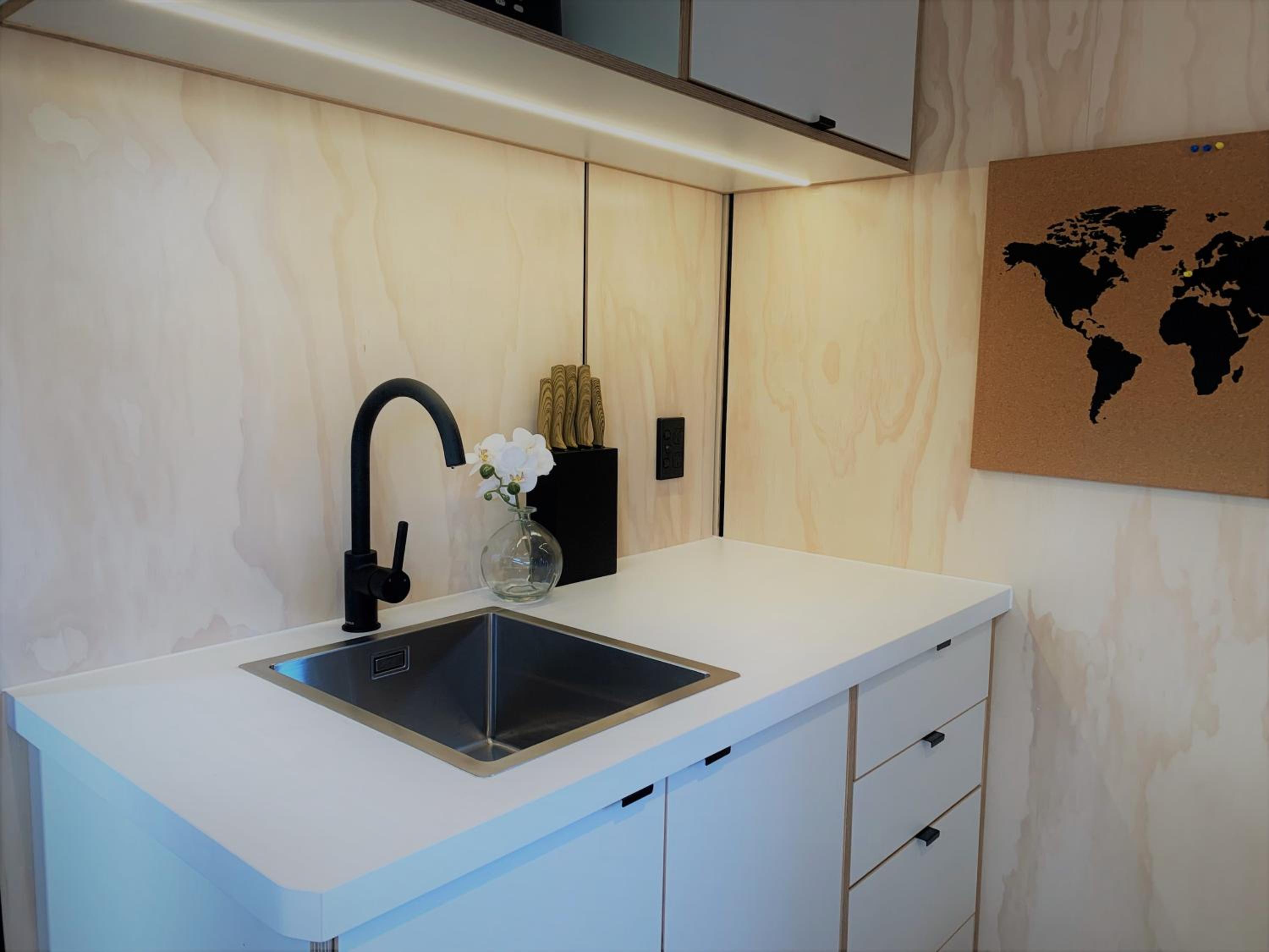 Studio with Terrace - Photo 9