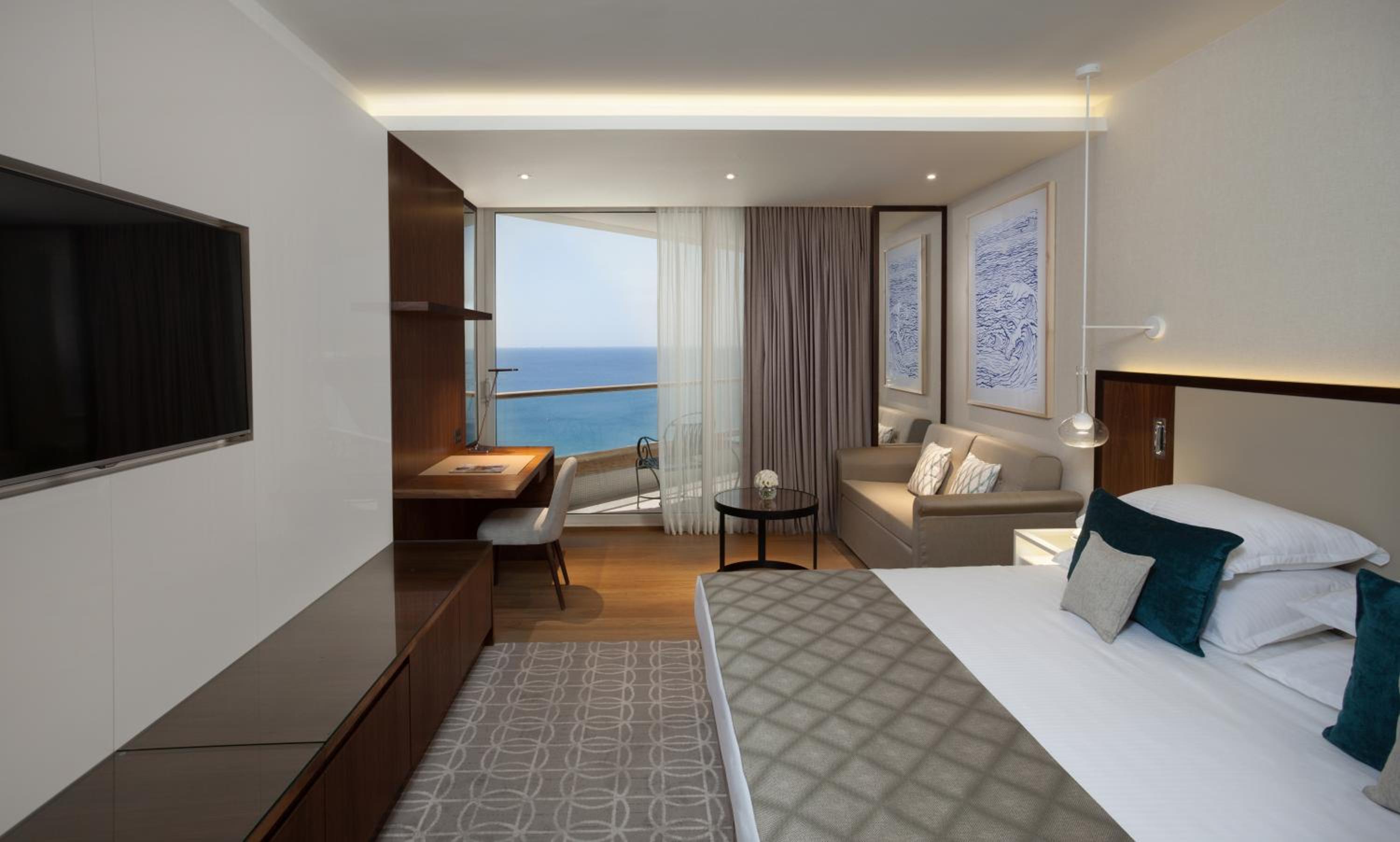 Royal Room - Photo 2