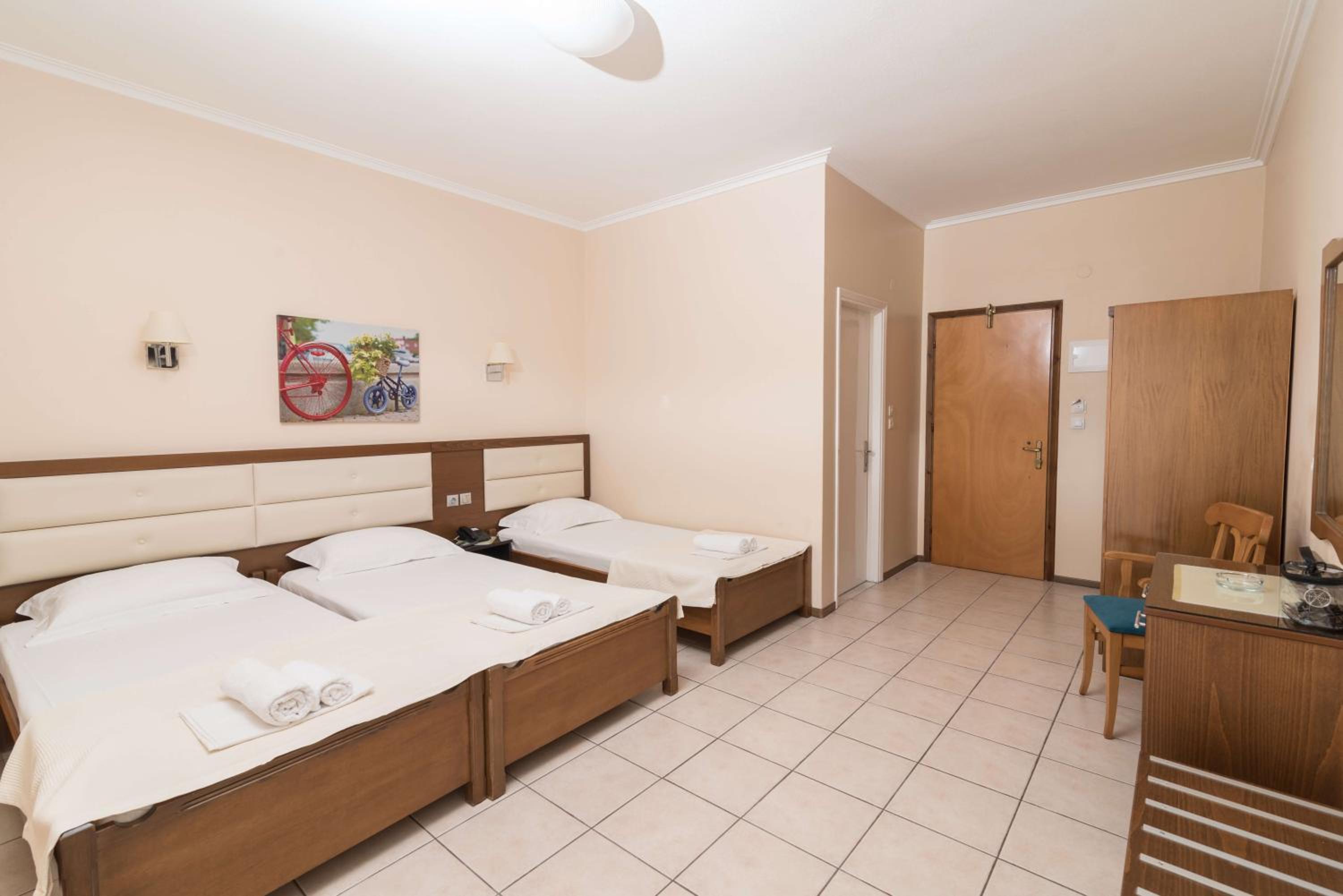 Triple Room photo 1