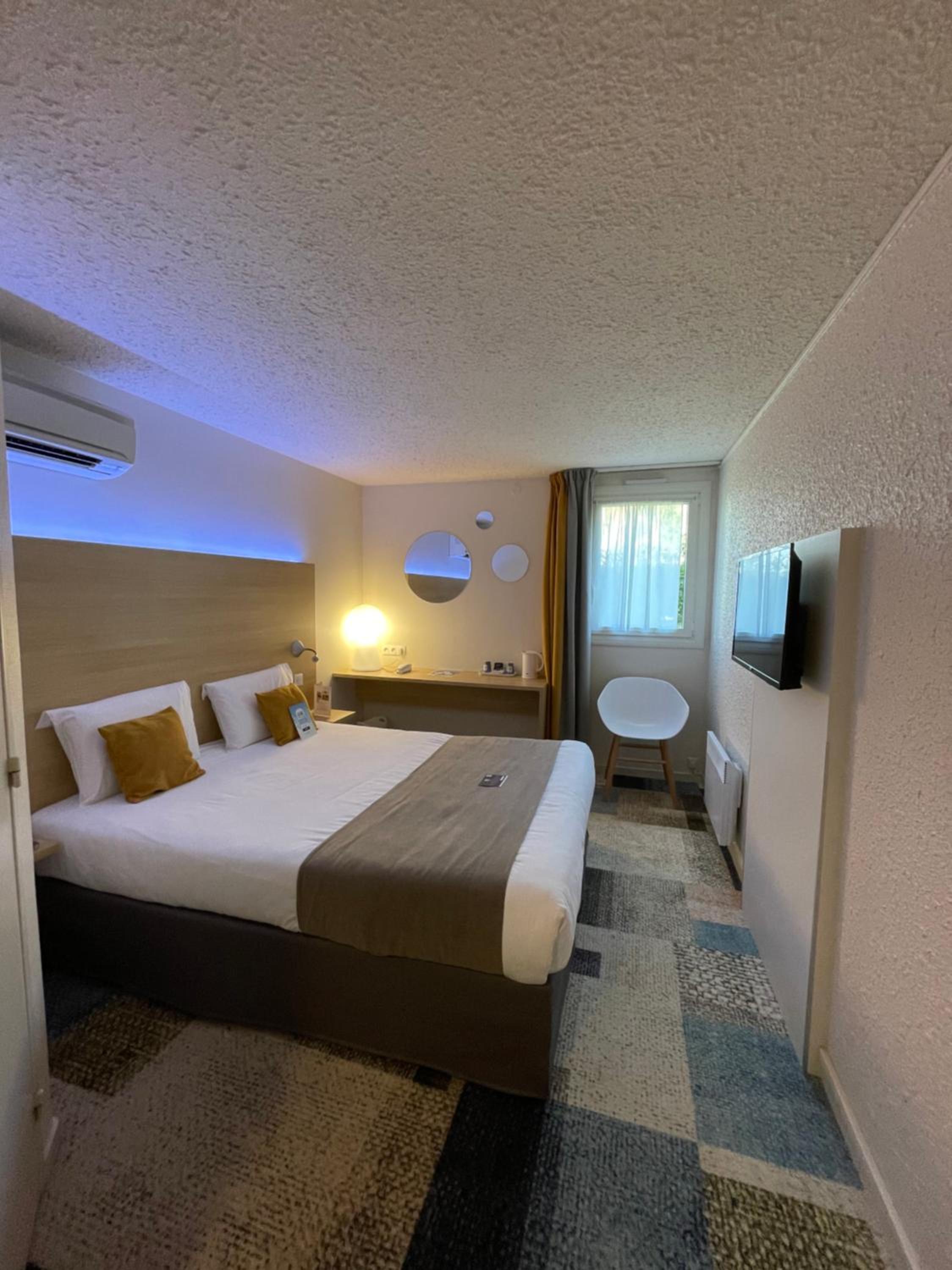 Double Room - Photo 4