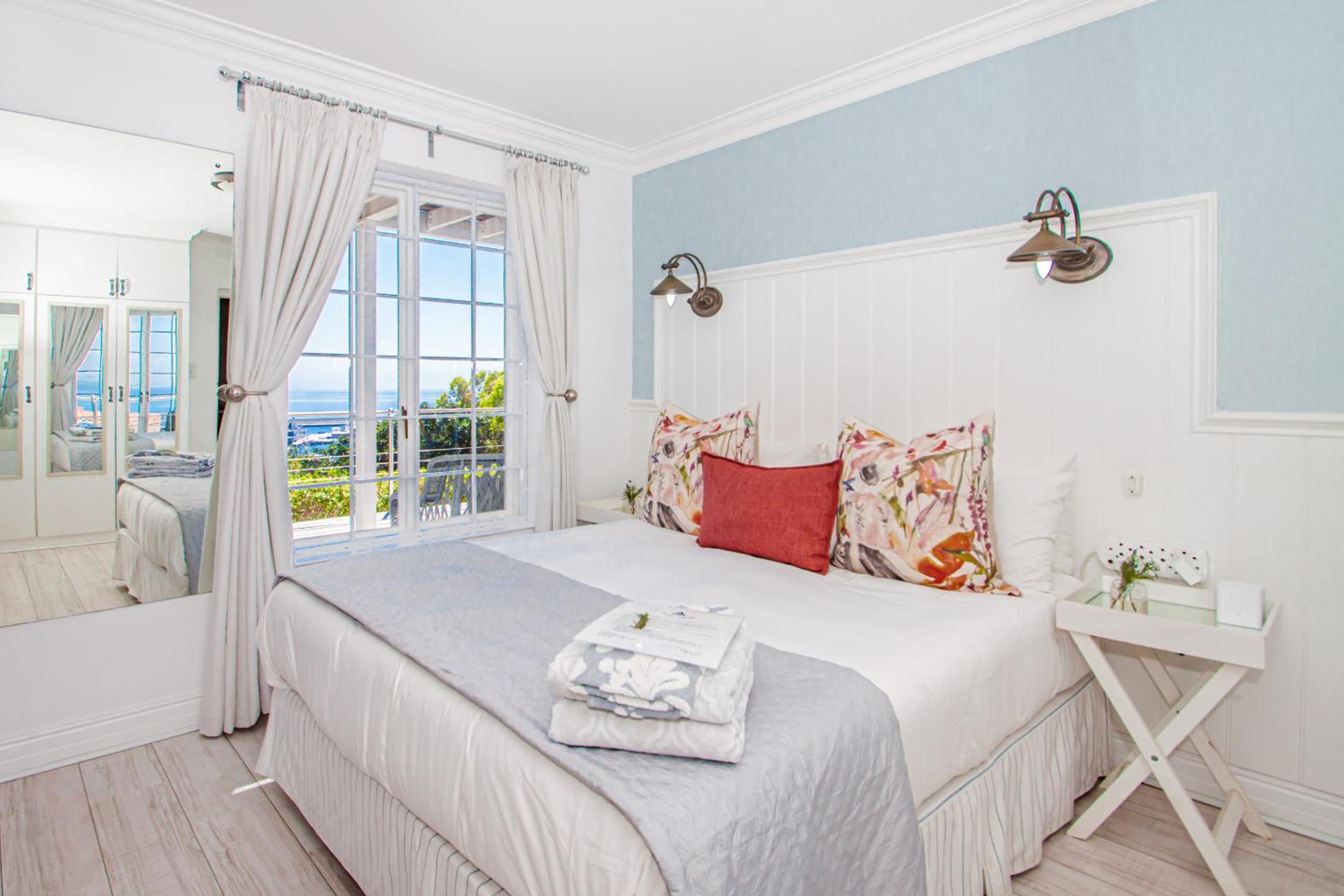 Standard Double Room with Sea View photo 2