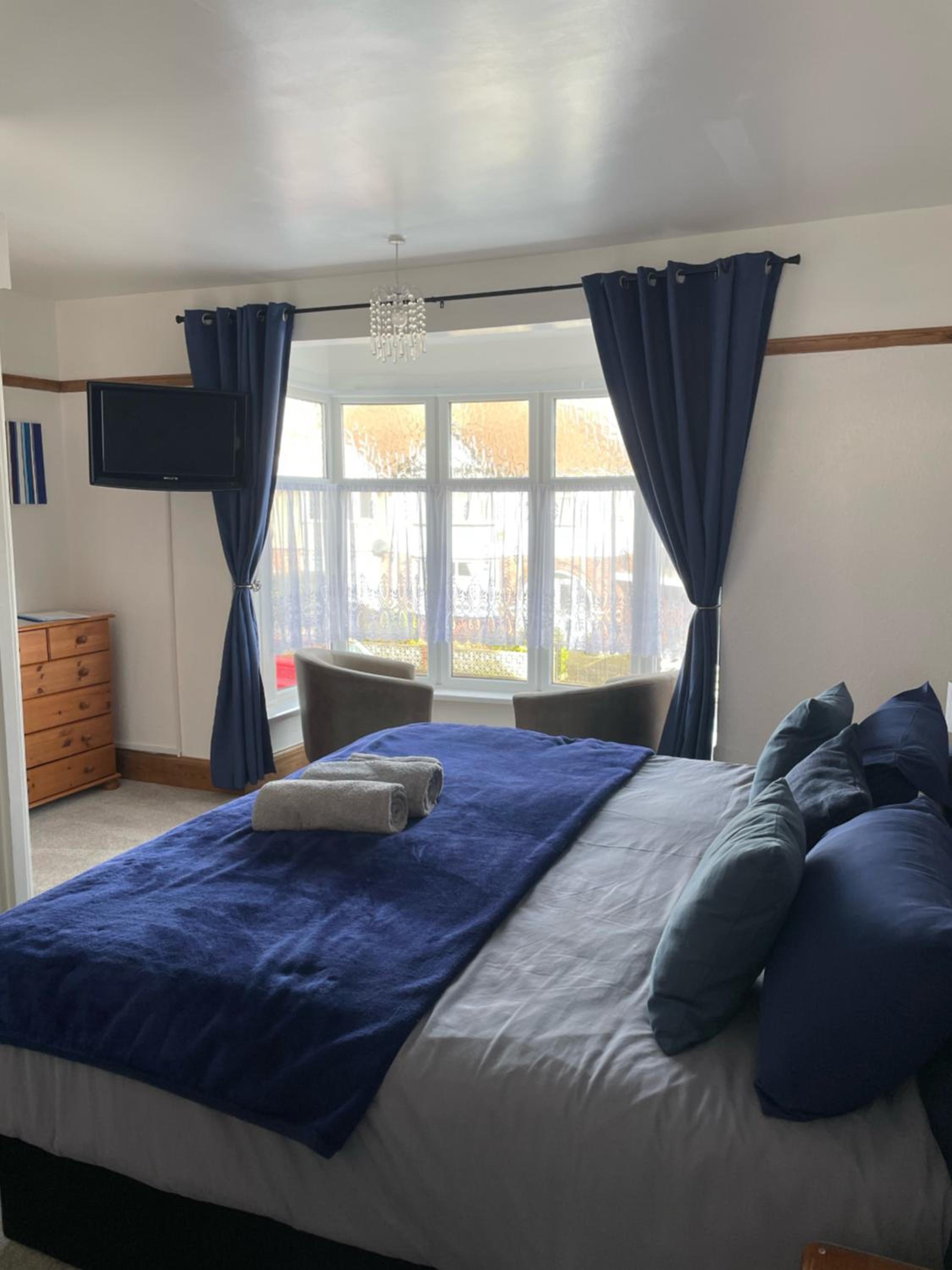 Deluxe Double or Twin Room photo 2