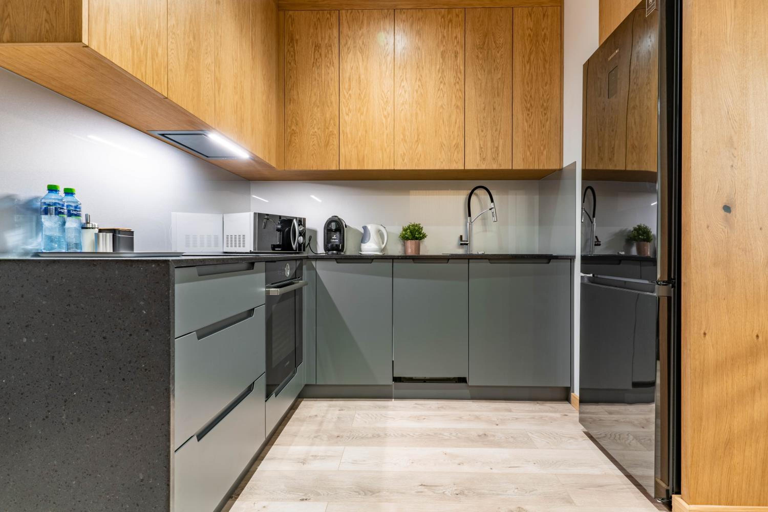 Studio Apartment photo 3