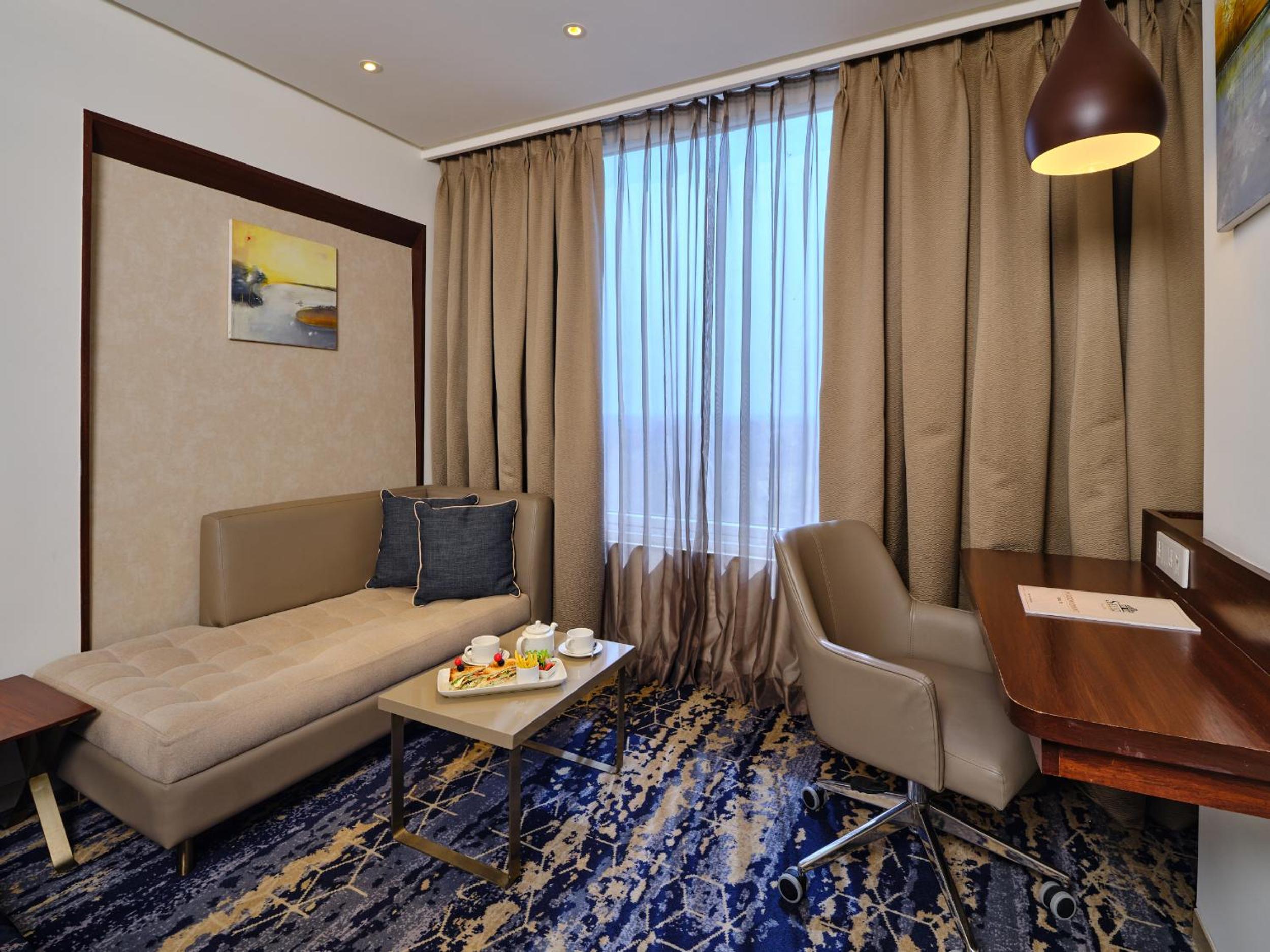 Premium Room with Bathtub Premium Room with Bathtub