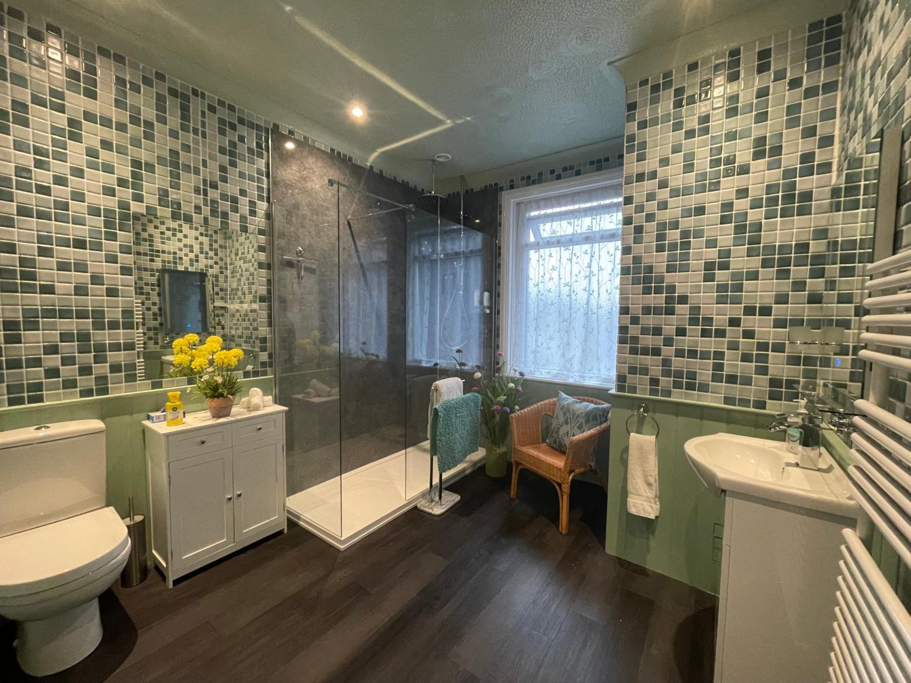 Double Room With Private Bathroom photo 3