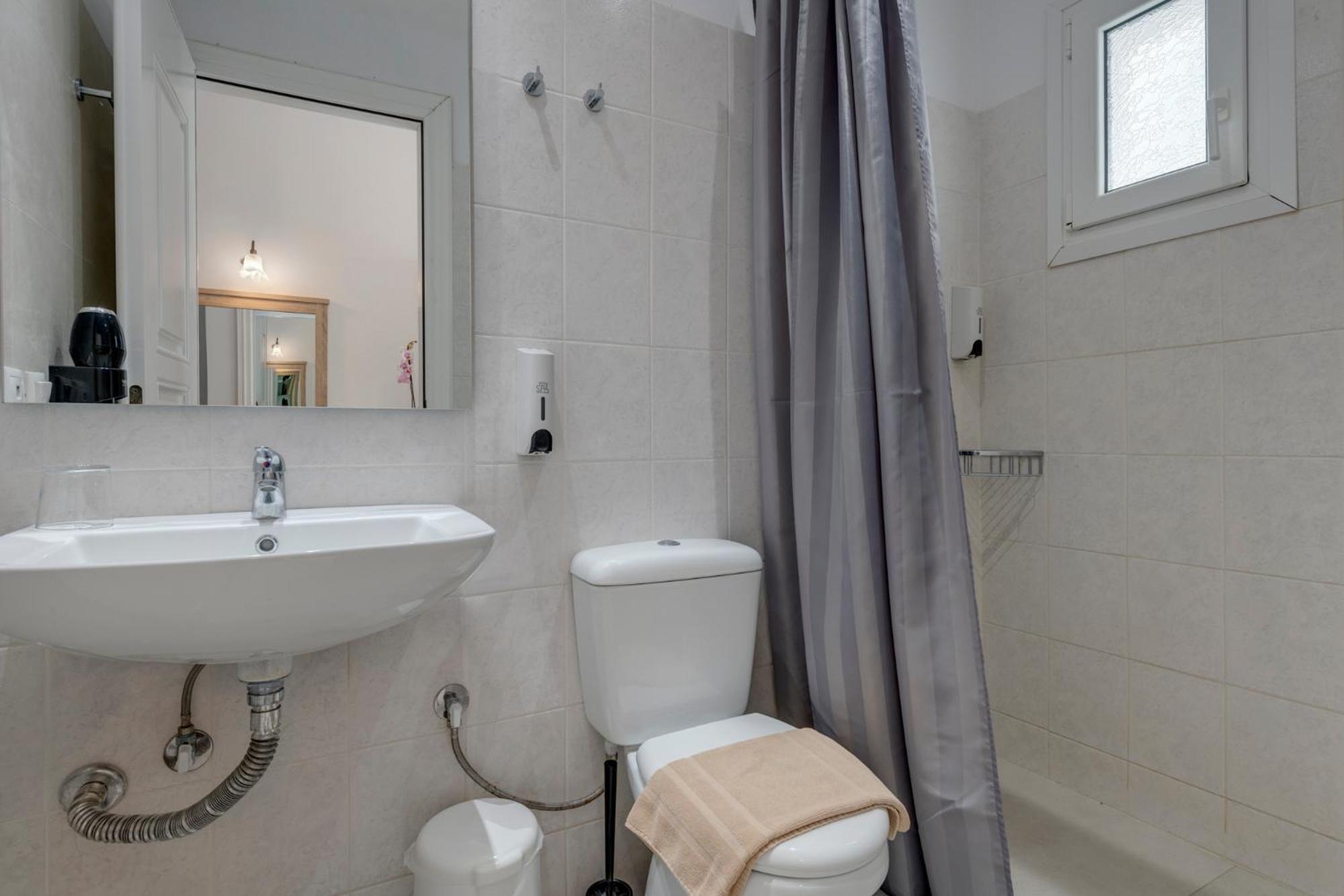 Small Twin Room with a Window to Interior Corridor - Photo 2