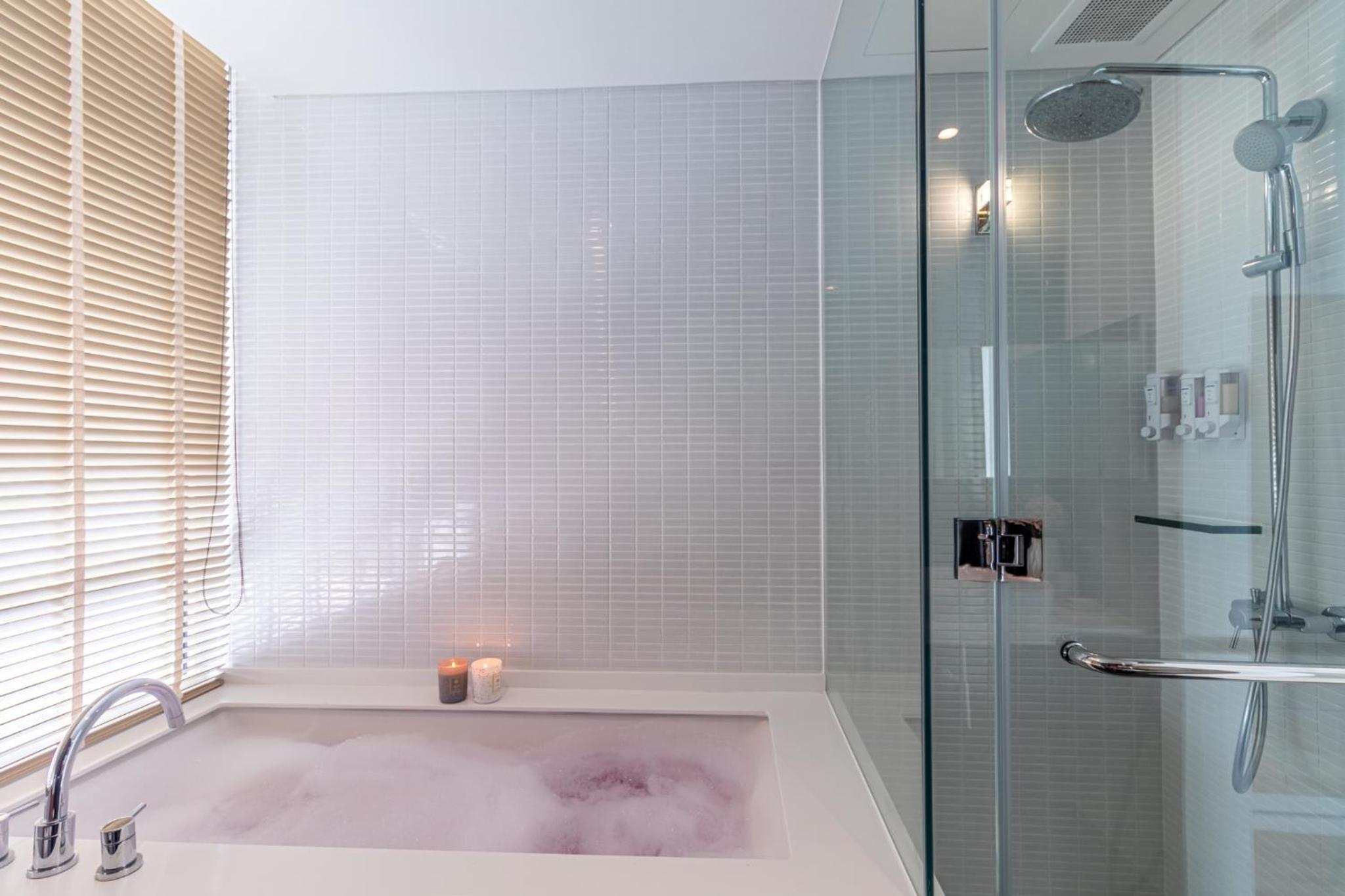 Penthouse Apartment - Photo 15