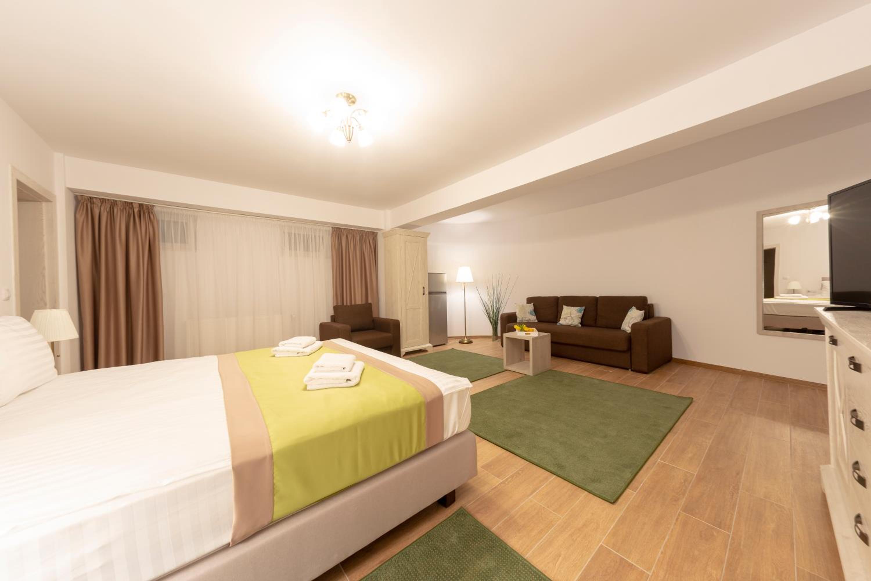 Double Room with Extra Bed - Demisol