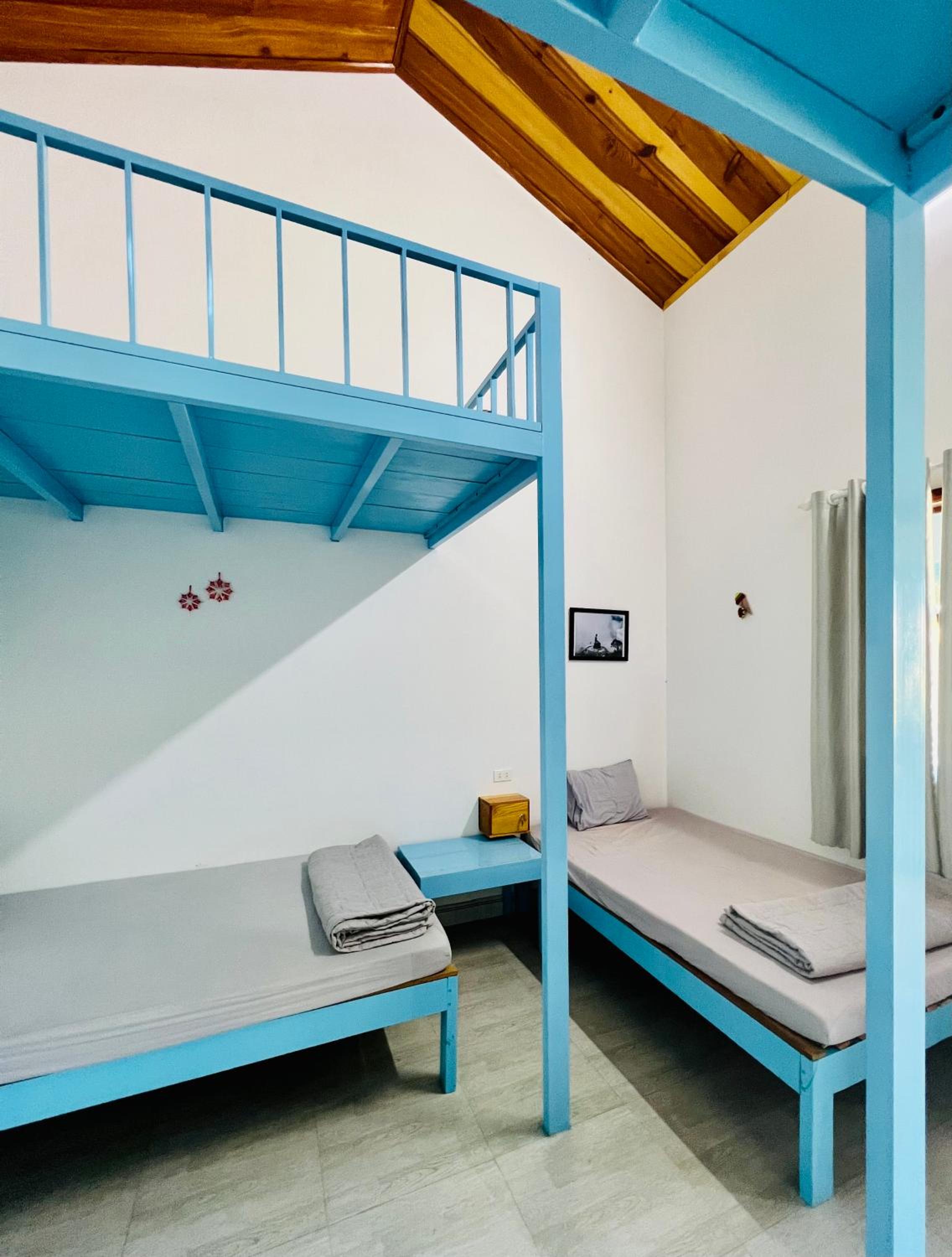 Mixed Dormitory Room photo 3
