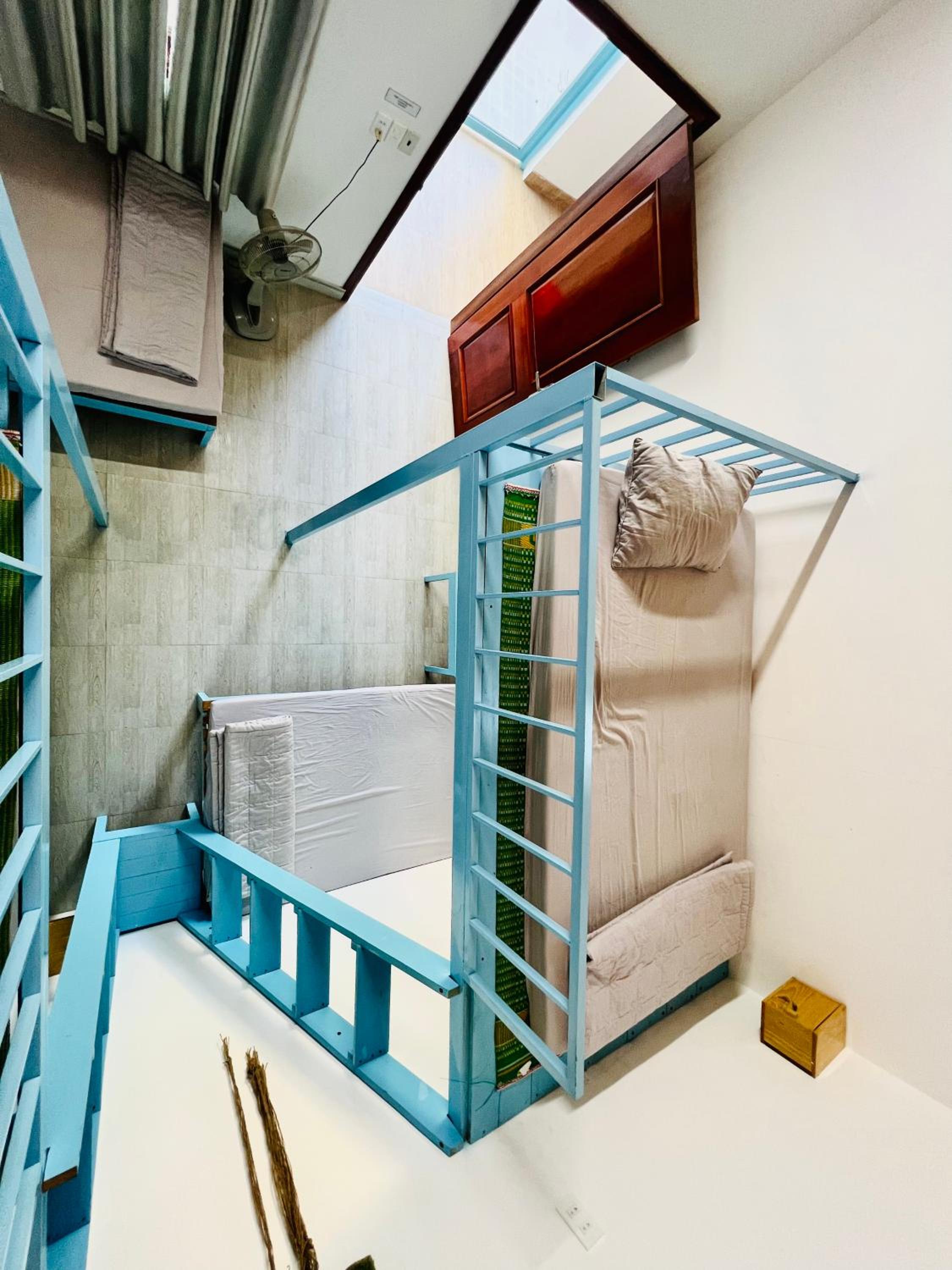 Three-Bedroom Apartment photo 2