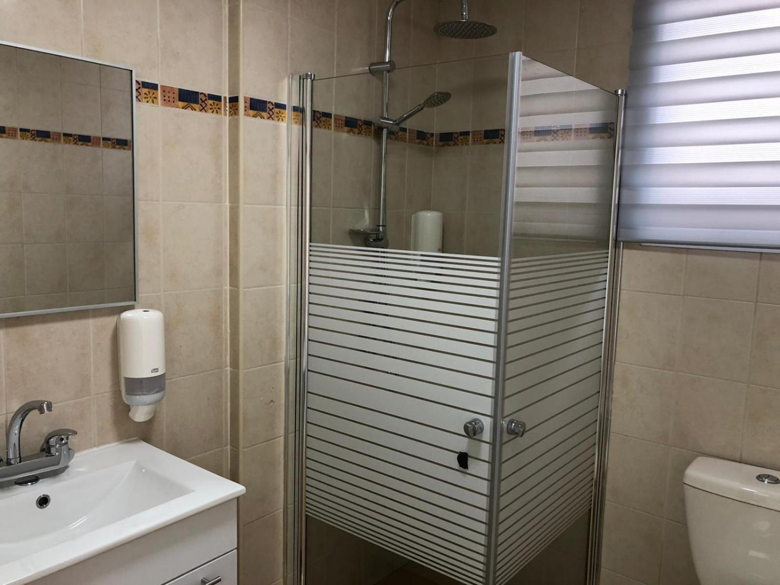 Deluxe Suite - Photo 13