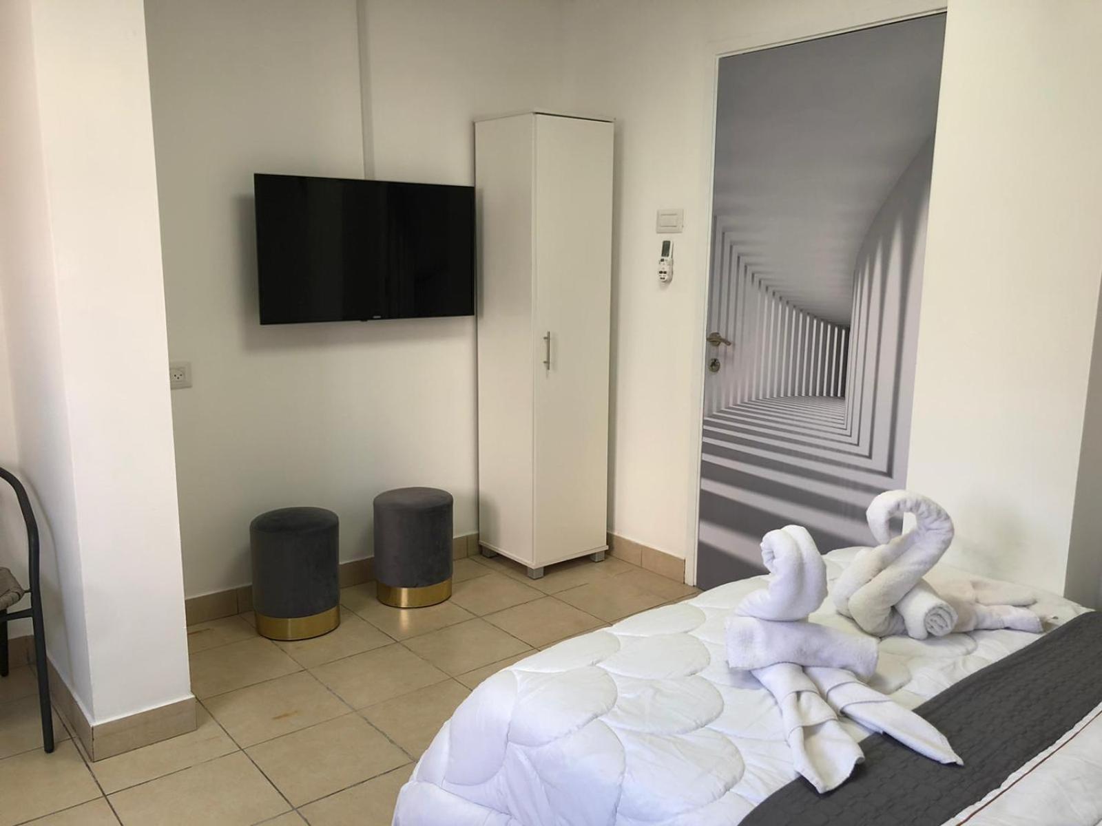 Triple Room - Photo 13