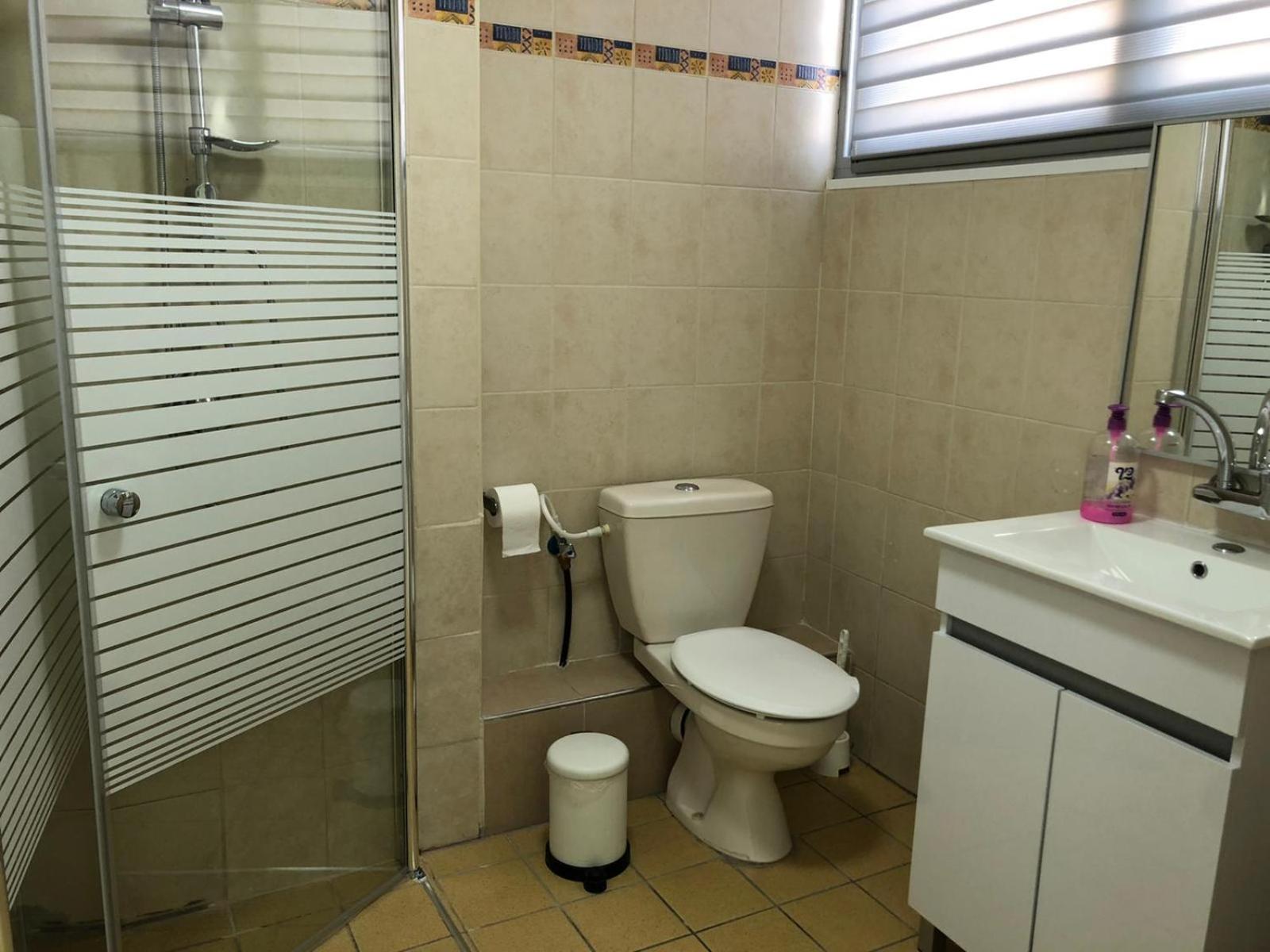 Triple Room - Photo 17