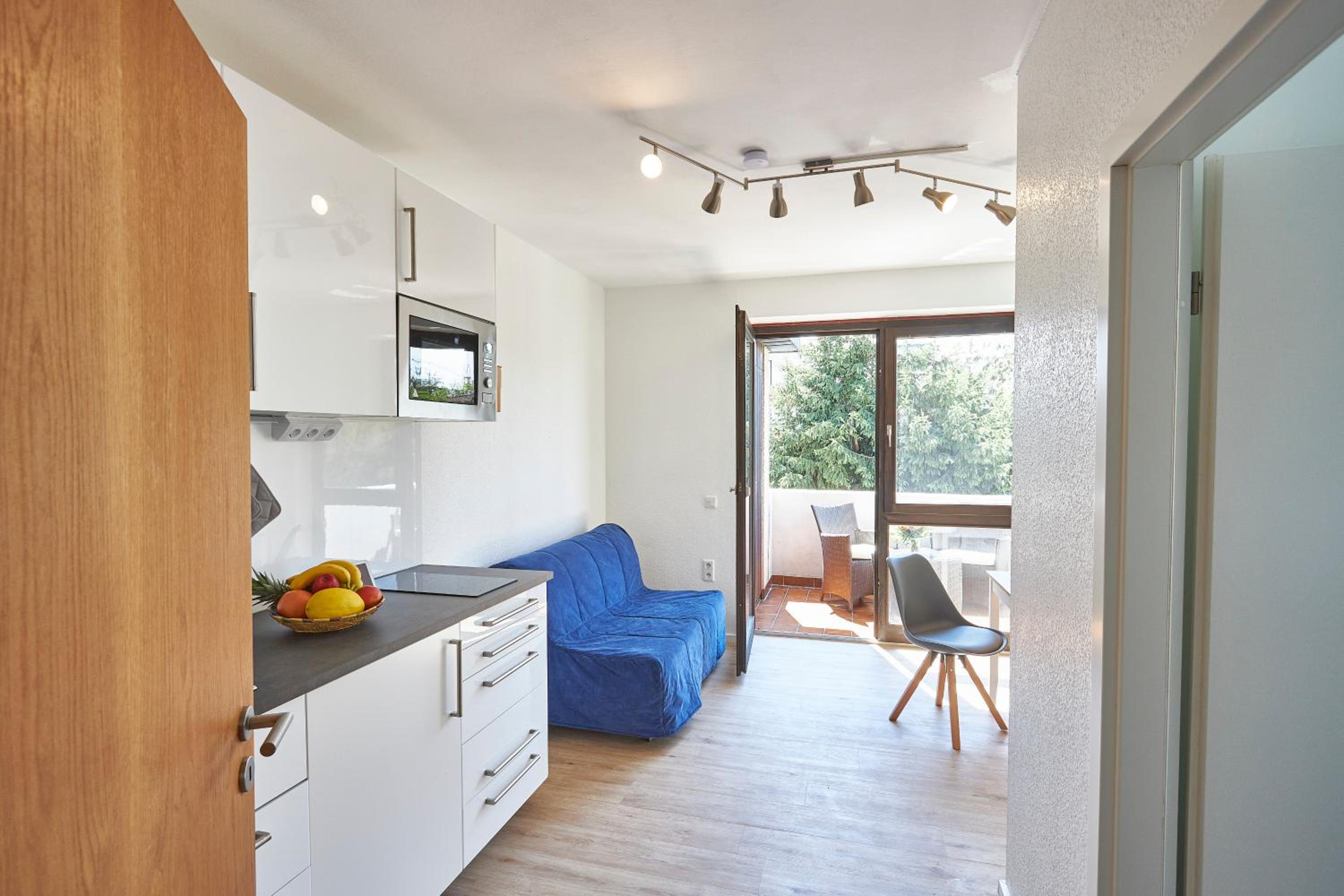 Apartment With Two Bedrooms And Balcony  photo 3