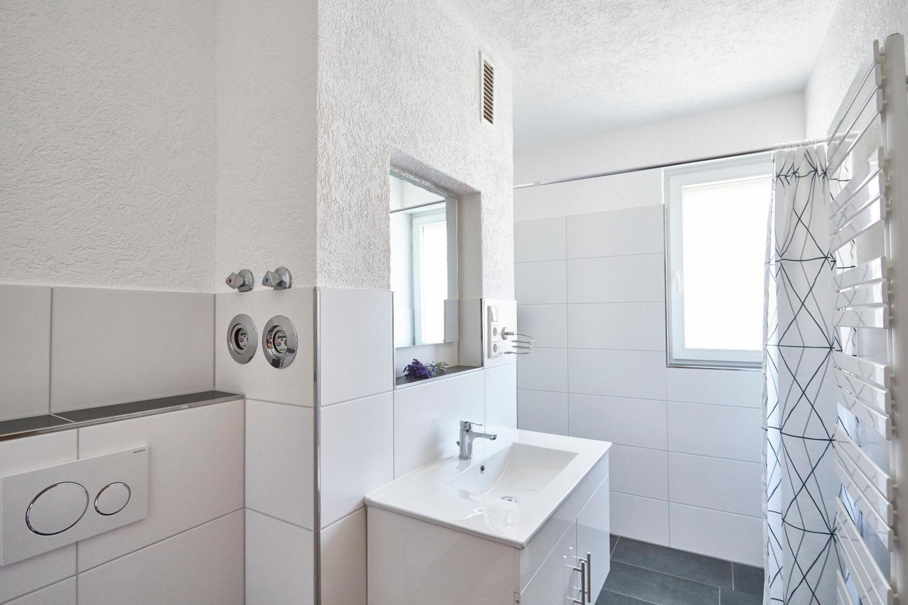 Apartment With Two Bedrooms And Balcony  photo 2