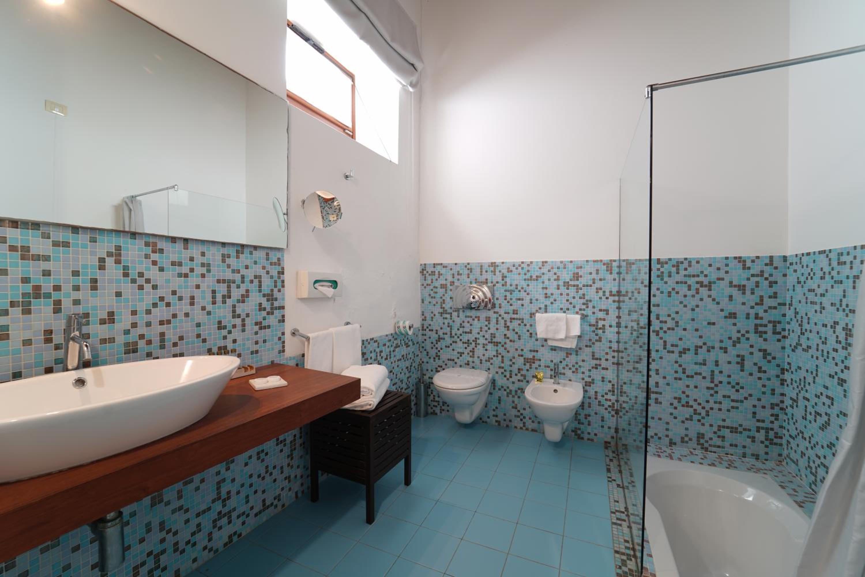 Triple Room - Photo 14