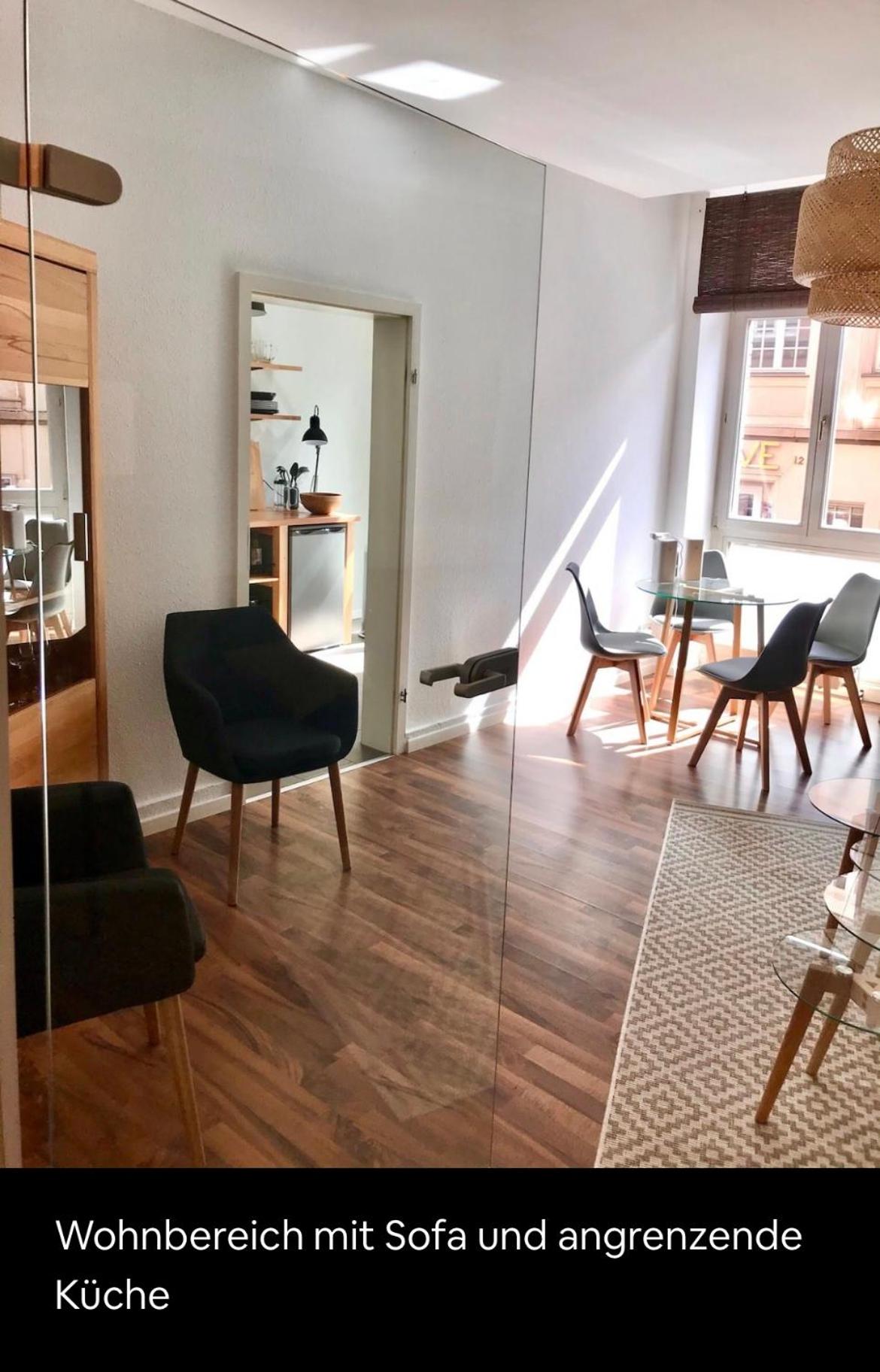 One-Bedroom Apartment photo 1