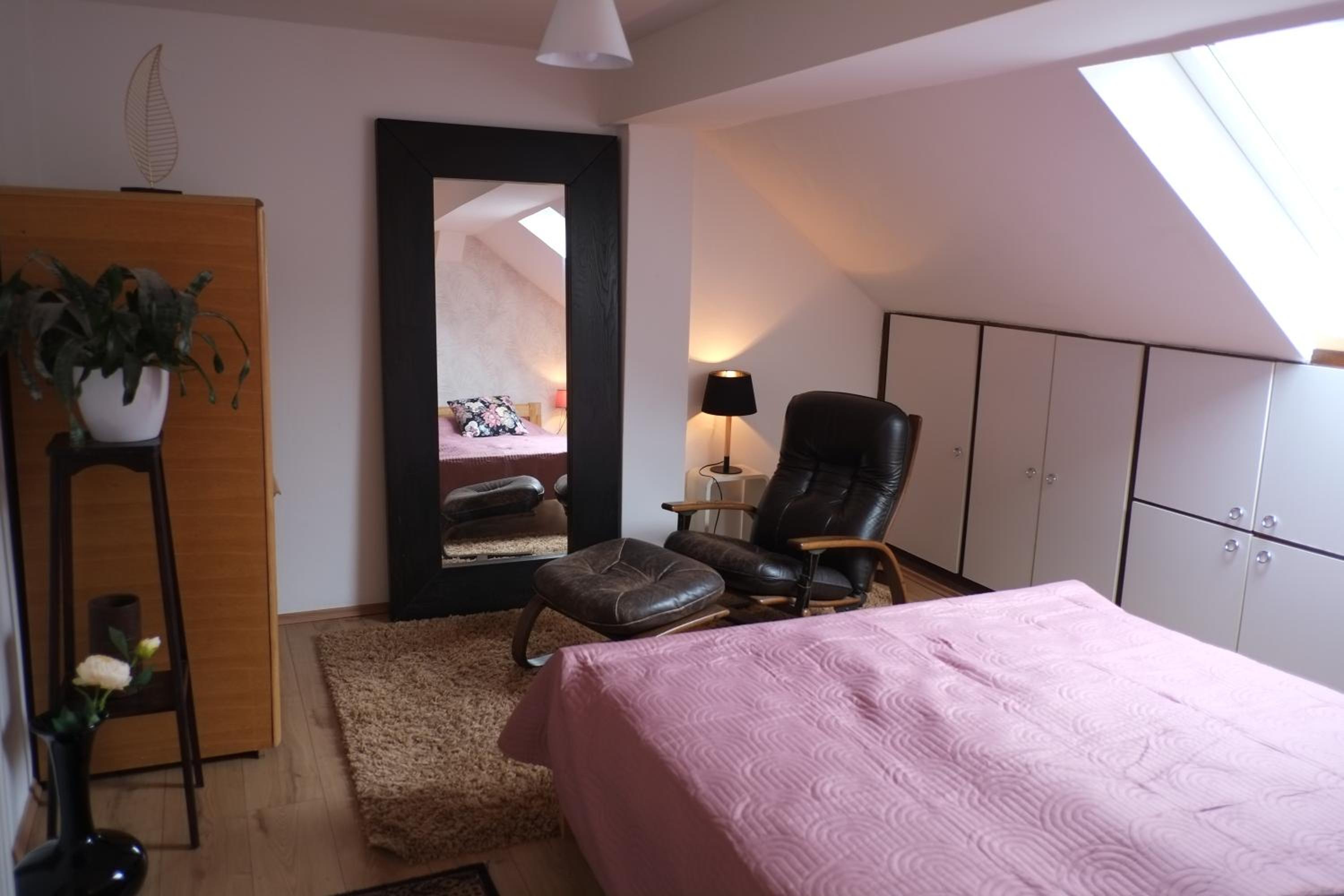 One-Bedroom Apartment - Photo 54